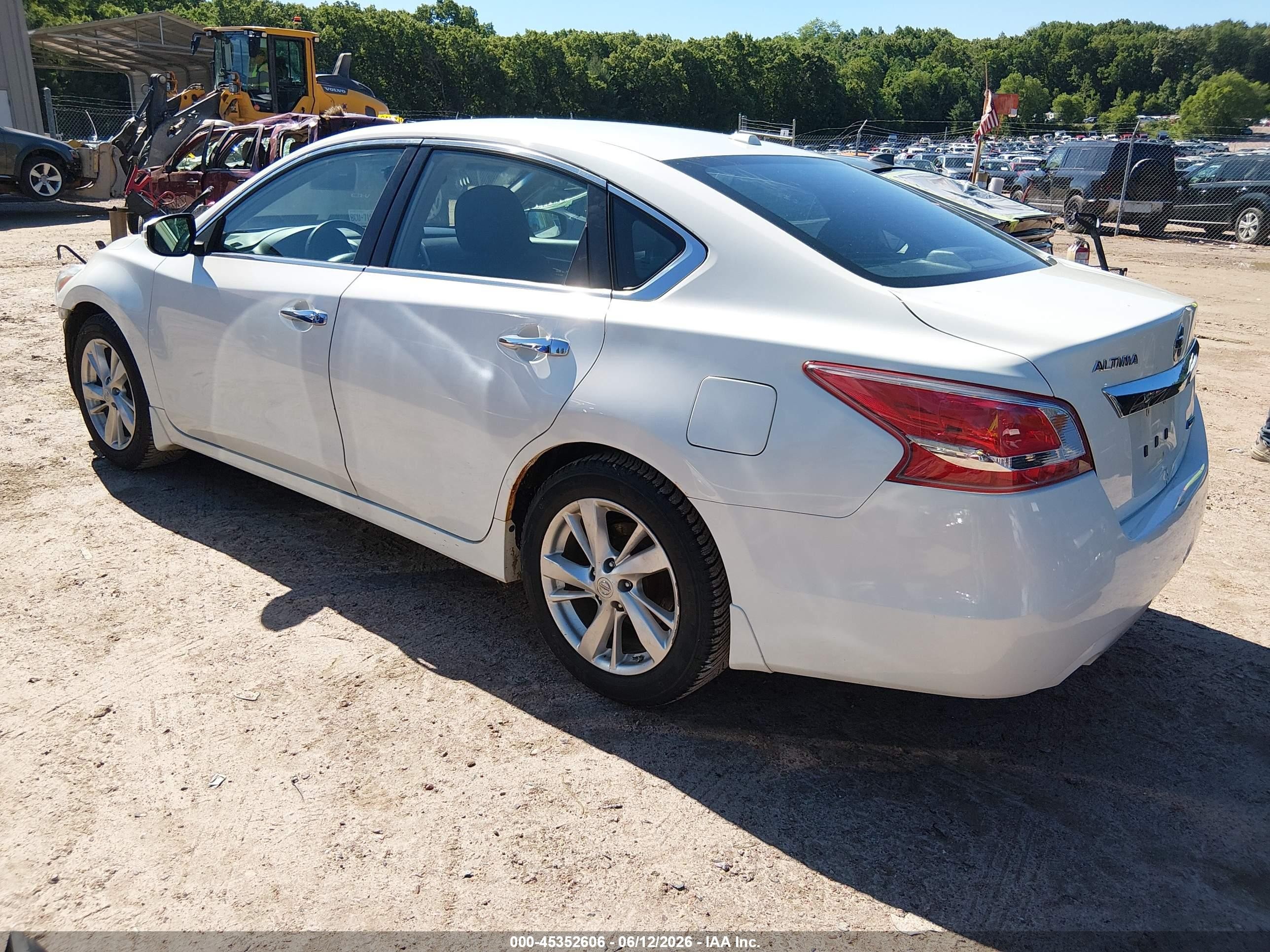 2013 Nissan Altima 2.5 Sl White vin: 1N4AL3AP6DN470850