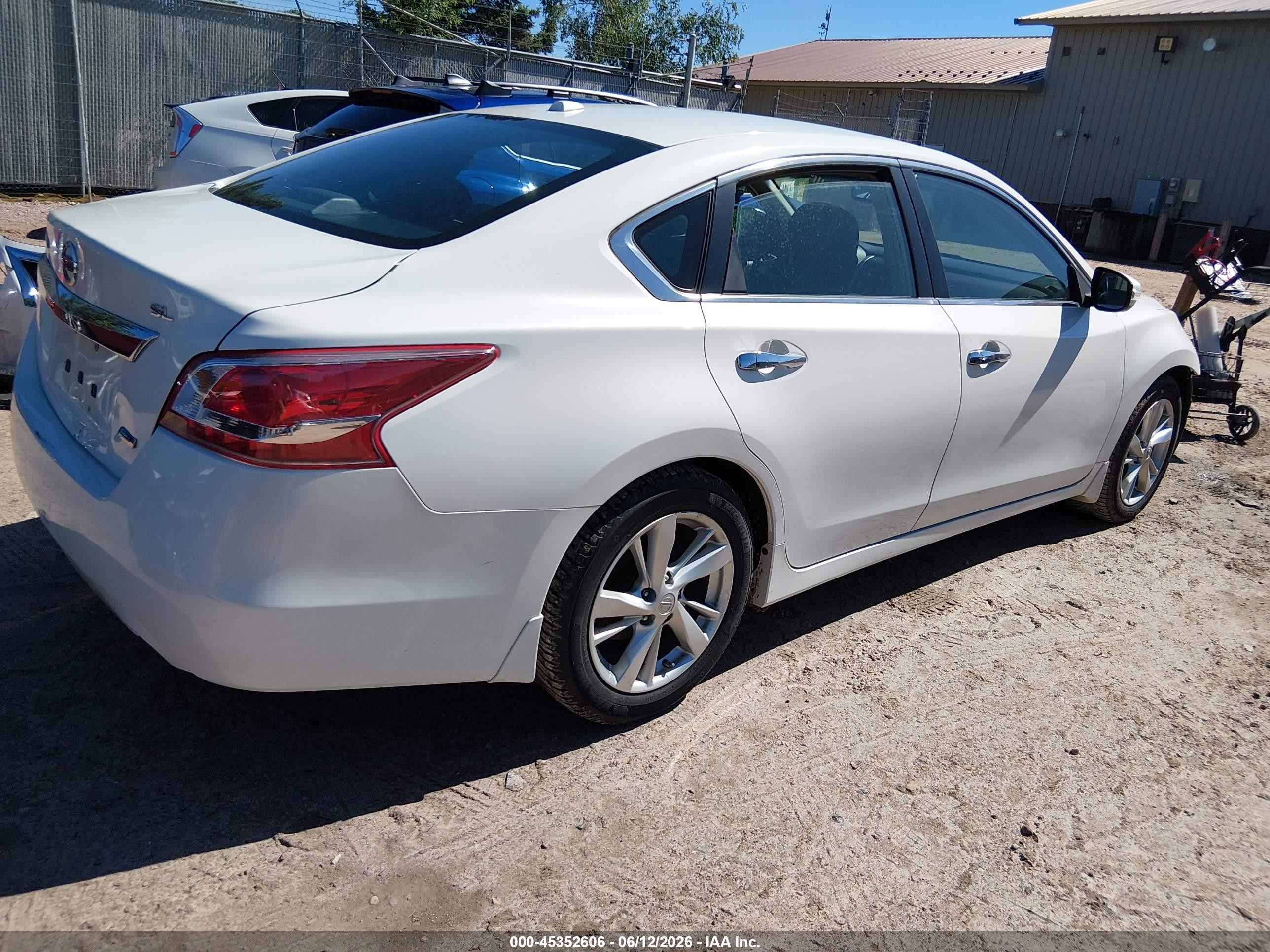 2013 Nissan Altima 2.5 Sl White vin: 1N4AL3AP6DN470850