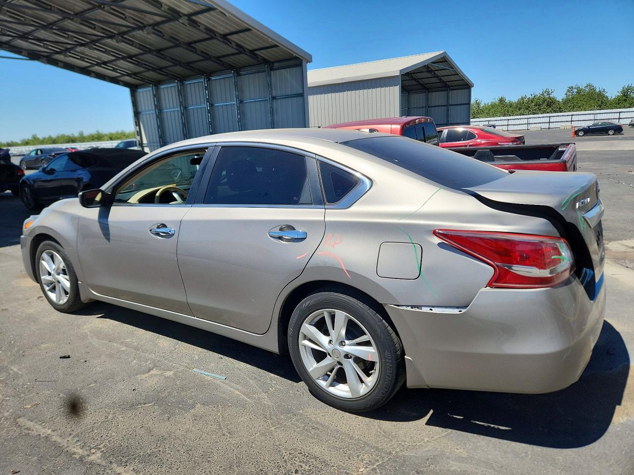 2013 Nissan Altima 2.5 Tan vin: 1N4AL3AP6DN497658
