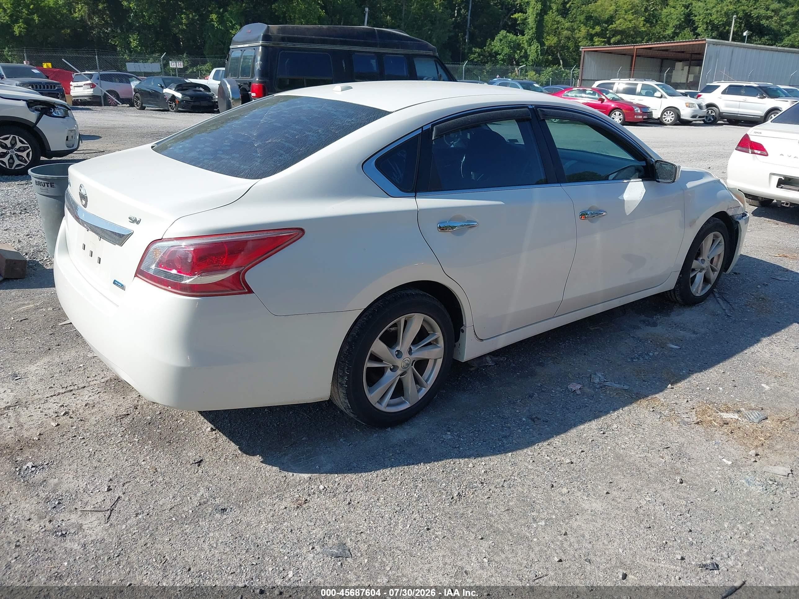 2013 Nissan Altima 2.5 Sv White vin: 1N4AL3AP6DN502485