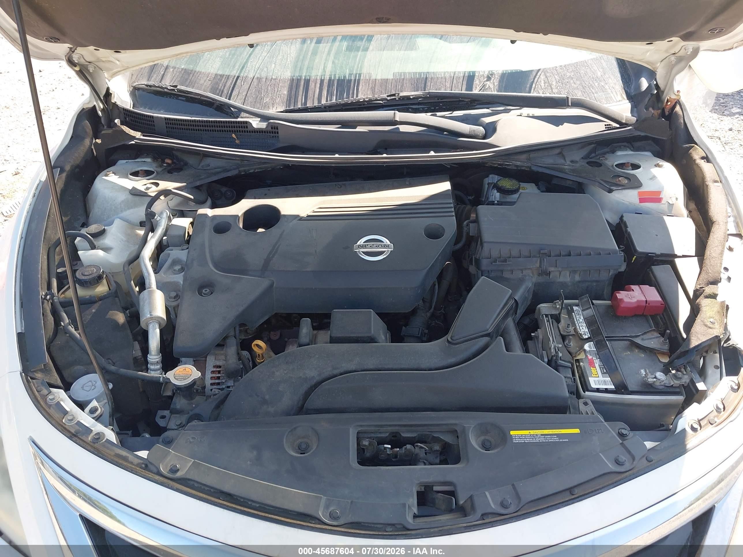 2013 Nissan Altima 2.5 Sv White vin: 1N4AL3AP6DN502485