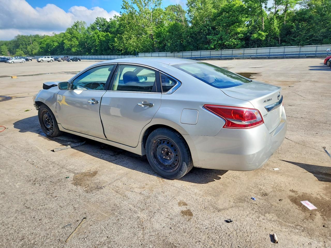 2013 Nissan Altima 2.5/s/sv/sl Silver vin: 1N4AL3AP6DN522655