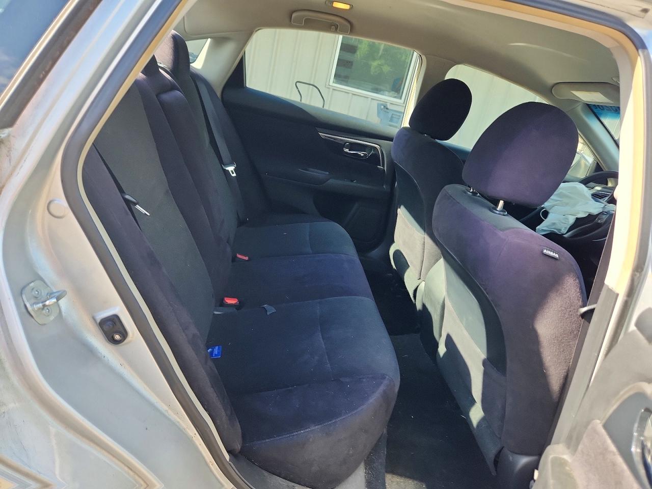 2013 Nissan Altima 2.5/s/sv/sl Silver vin: 1N4AL3AP6DN522655