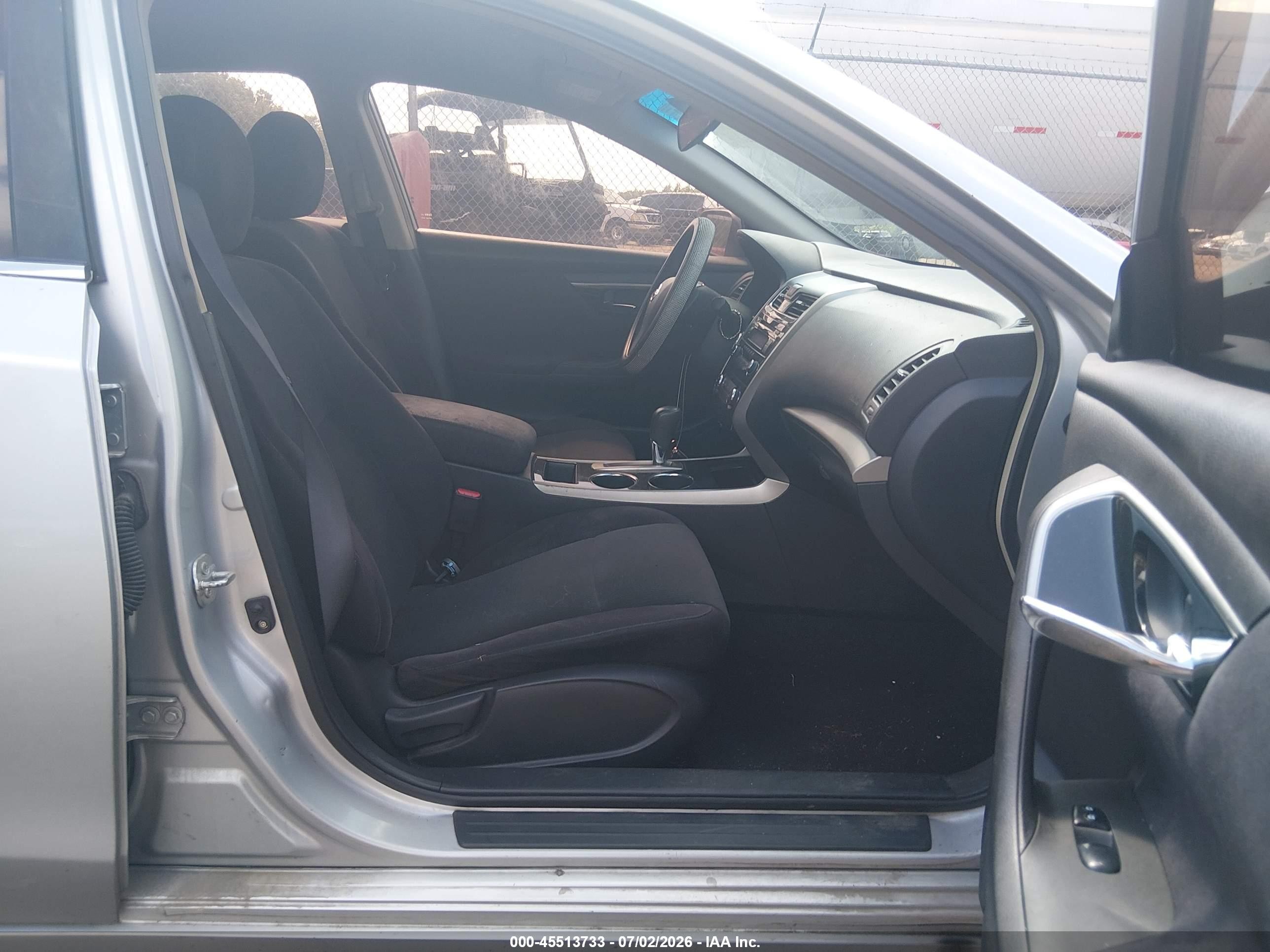 2013 Nissan Altima 2.5 S Silver vin: 1N4AL3AP6DN530285