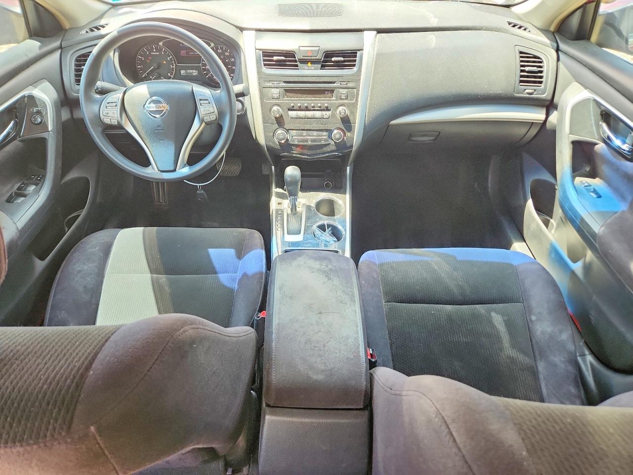 2013 Nissan Altima 2.5 Red vin: 1N4AL3AP6DN545918