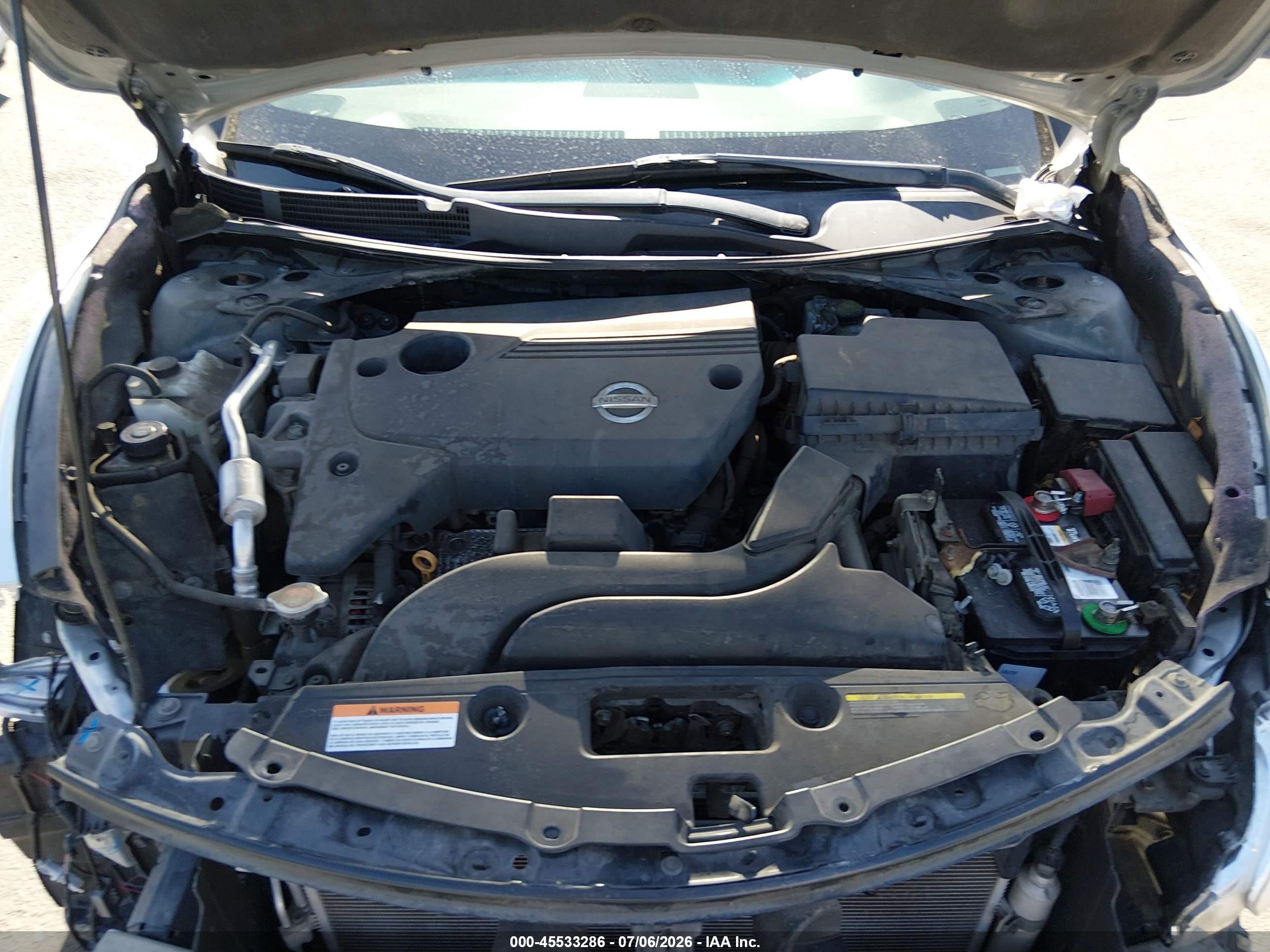 2013 Nissan Altima 2.5 S Silver vin: 1N4AL3AP6DN549905