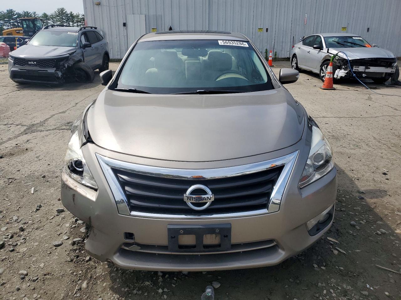 2013 Nissan Altima 2.5 Silver vin: 1N4AL3AP6DN553078