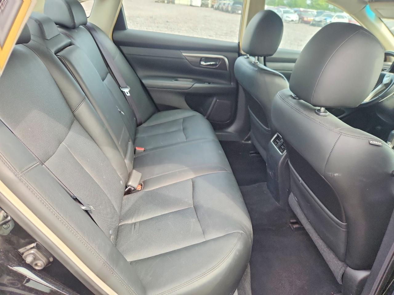 2013 Nissan Altima 2.5 Black vin: 1N4AL3AP6DN557938