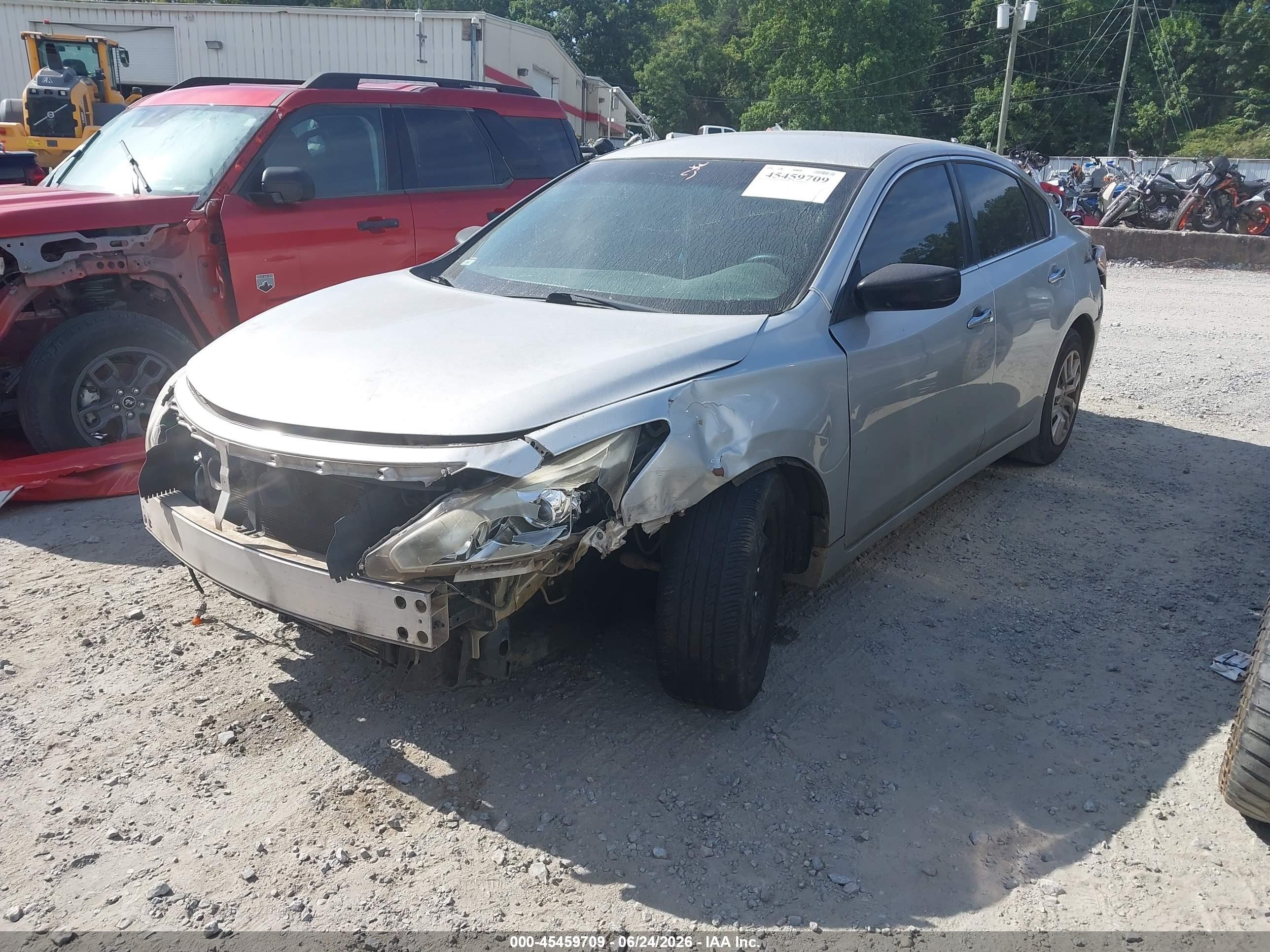 2013 Nissan Altima 2.5 S Серебряный vin: 1N4AL3AP6DN559141
