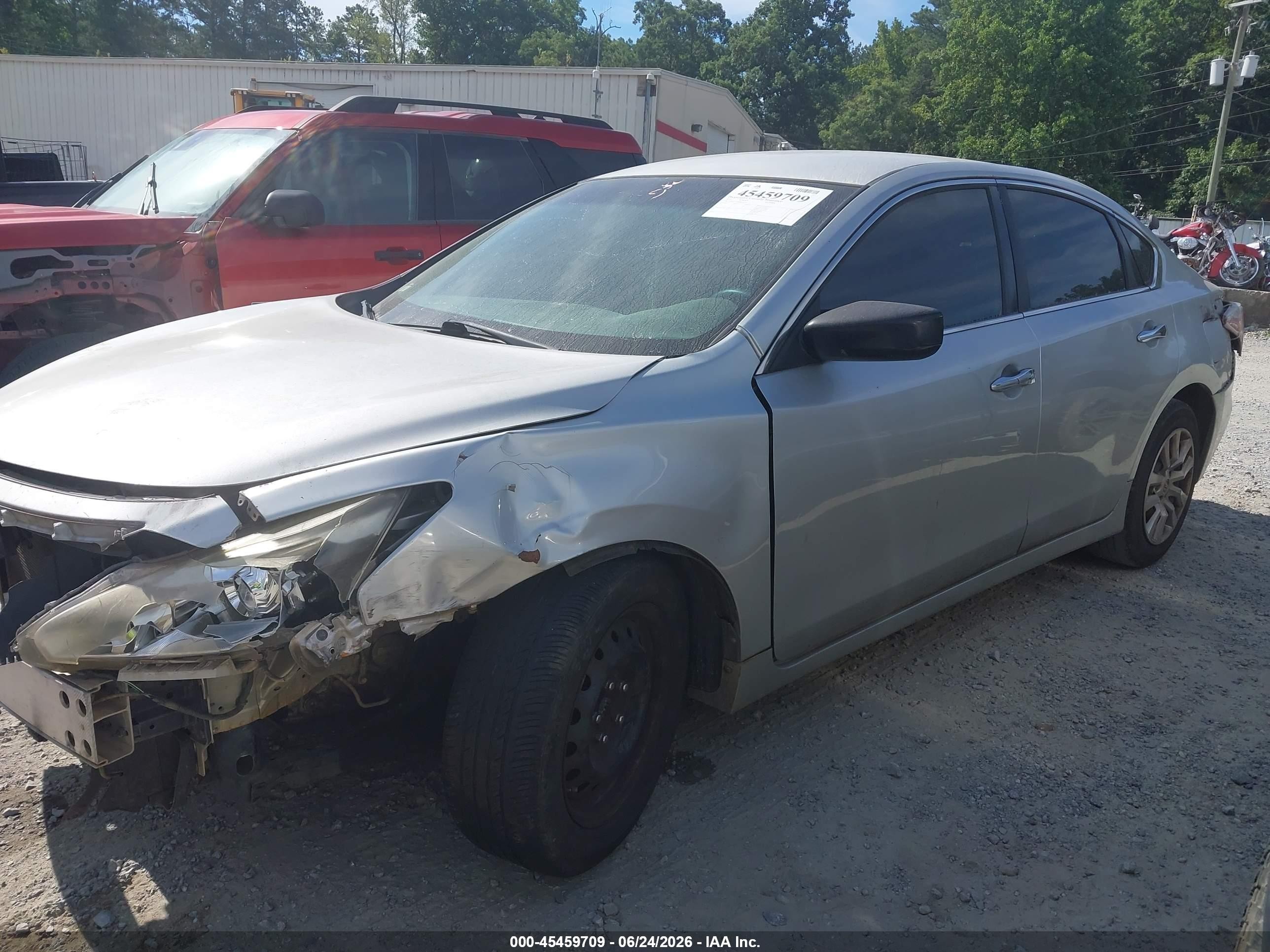 2013 Nissan Altima 2.5 S Серебряный vin: 1N4AL3AP6DN559141