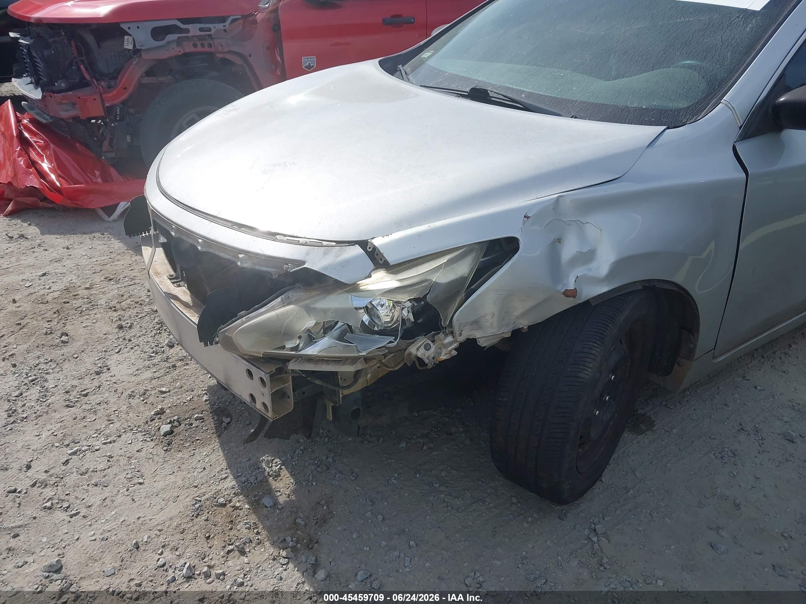 2013 Nissan Altima 2.5 S Серебряный vin: 1N4AL3AP6DN559141