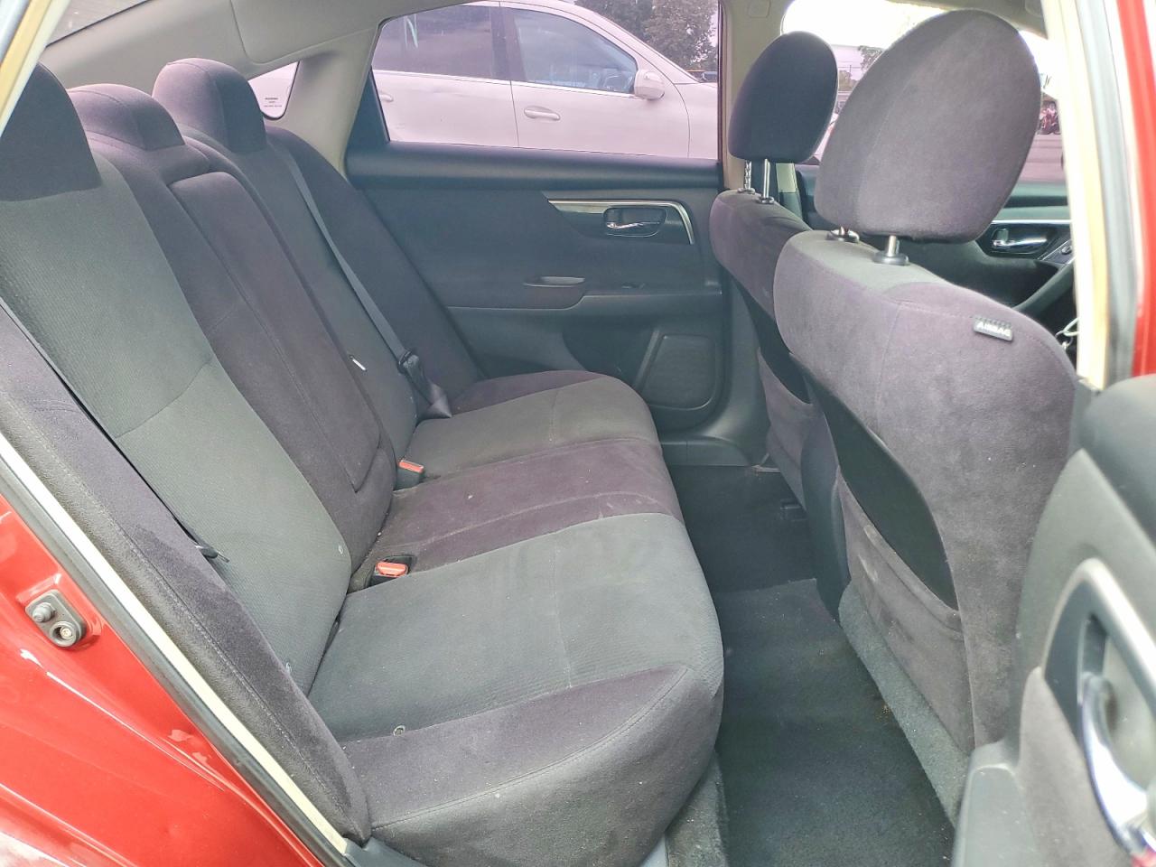 2013 Nissan Altima Burgundy vin: 1N4AL3AP6DN564985