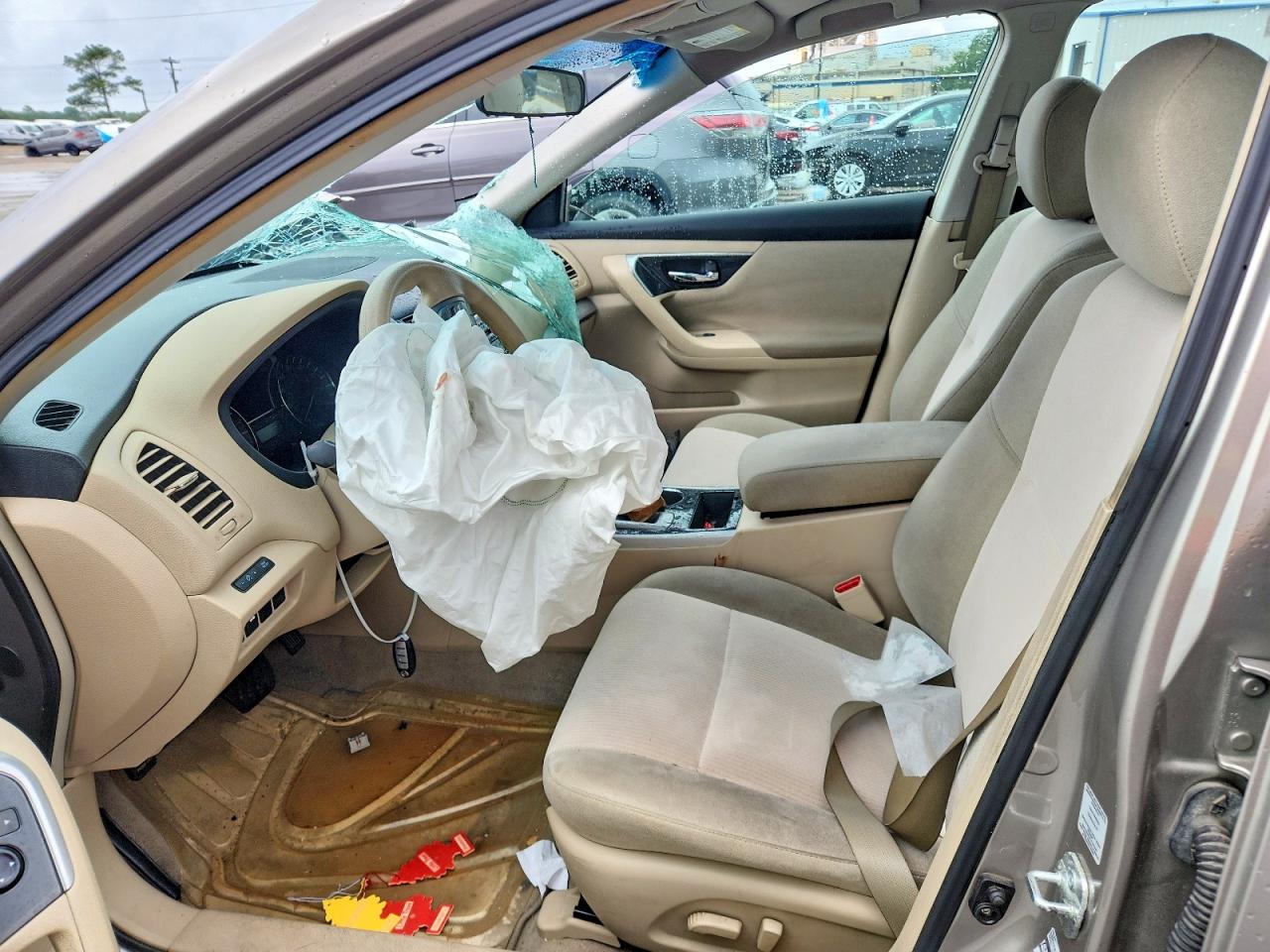 2013 Nissan Altima 2.5 Желто-коричневый vin: 1N4AL3AP6DN580250