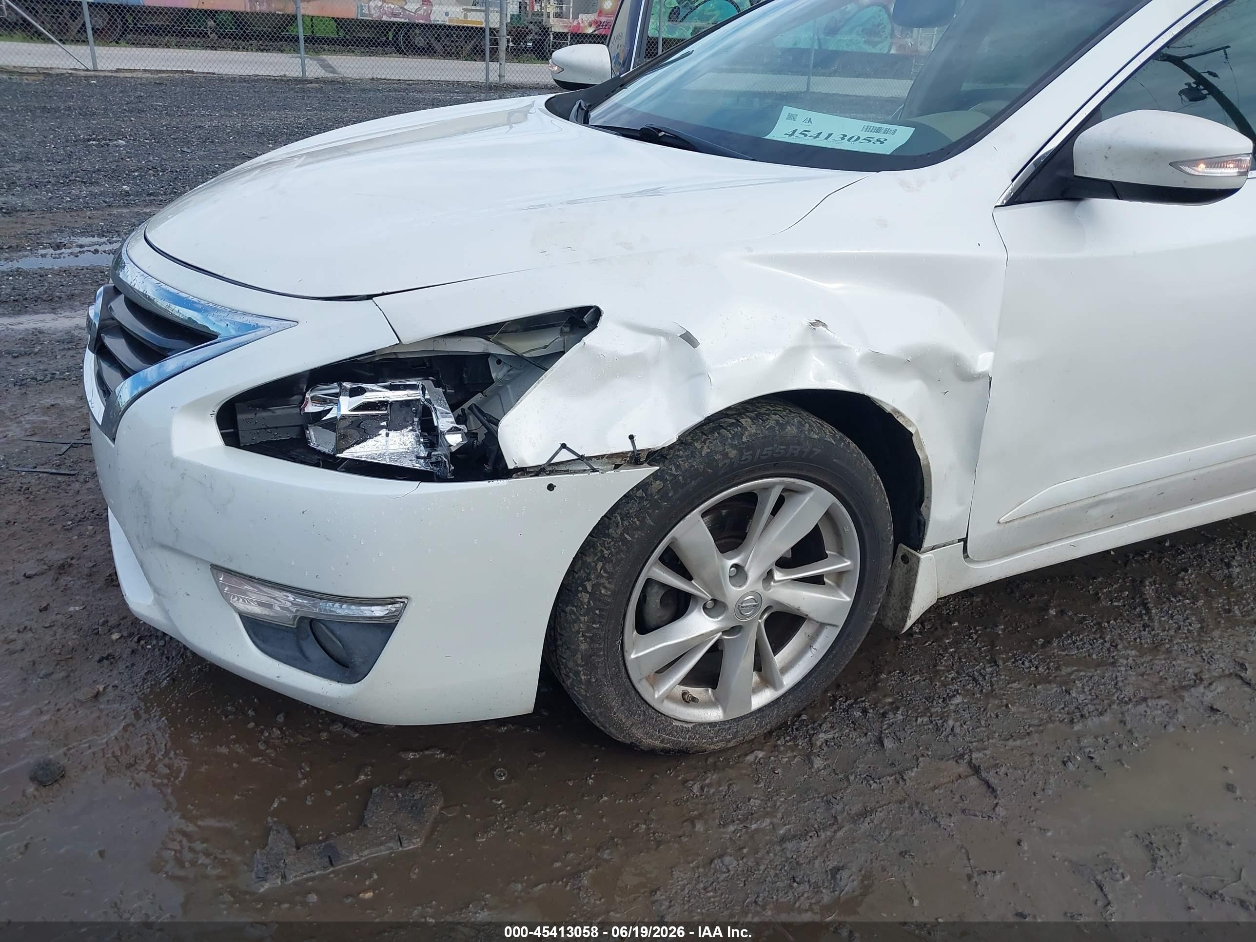 2013 Nissan Altima 2.5 Sv Белый vin: 1N4AL3AP6DN586307