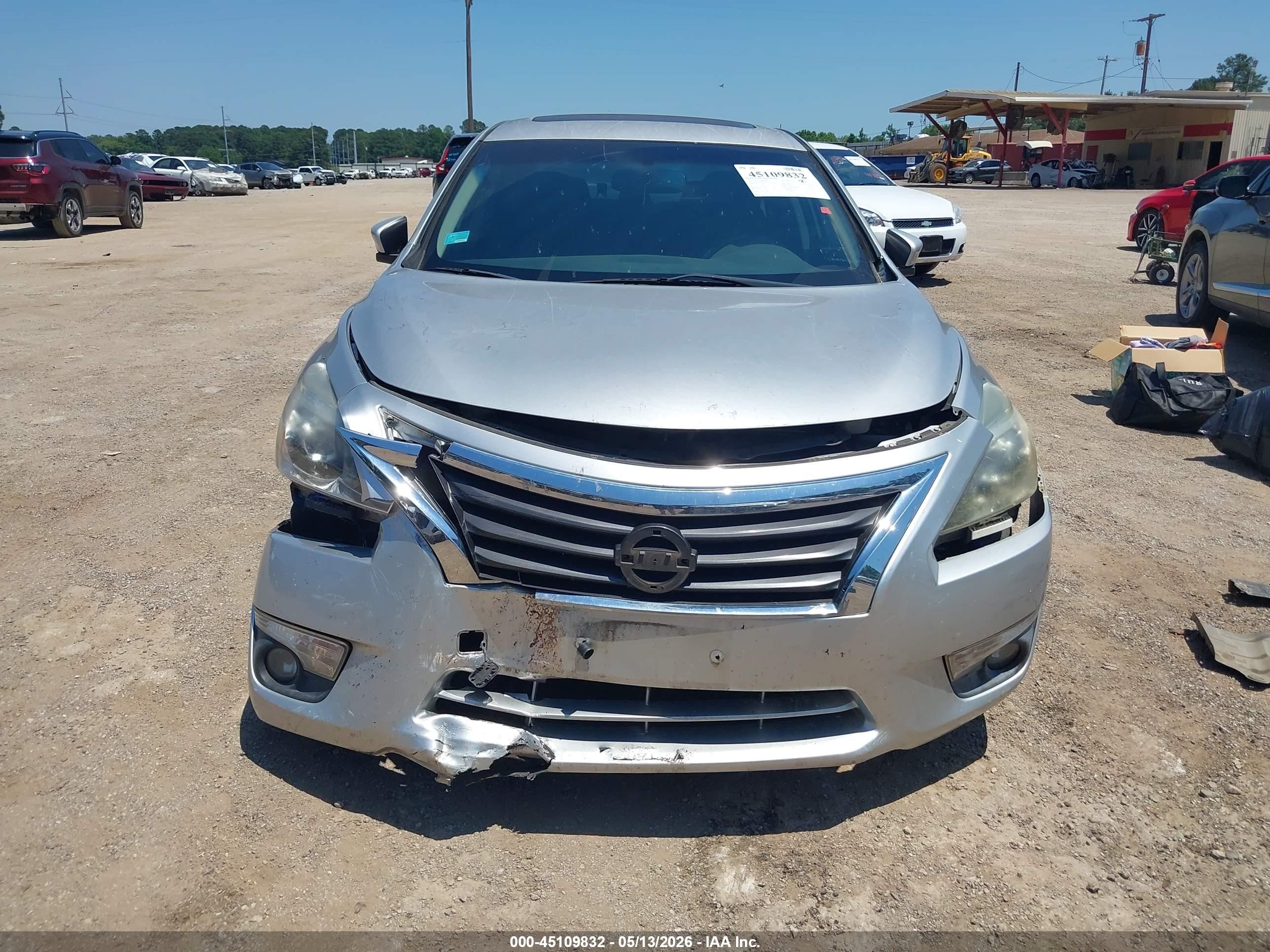 2014 Nissan Altima 2.5 Sv Silver vin: 1N4AL3AP6EC133169