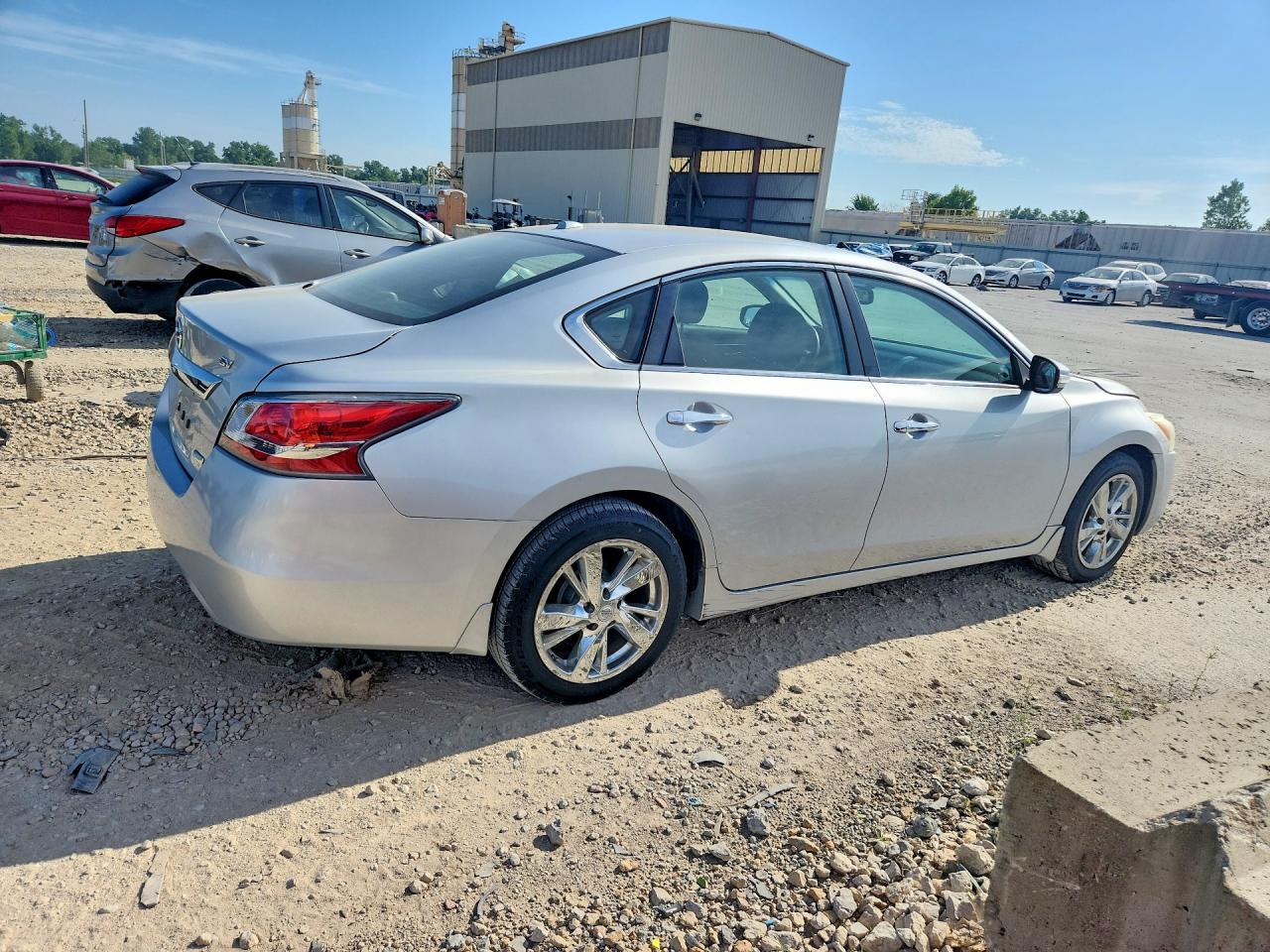 2014 Nissan Altima 2.5 Sv Silver vin: 1N4AL3AP6EC151588