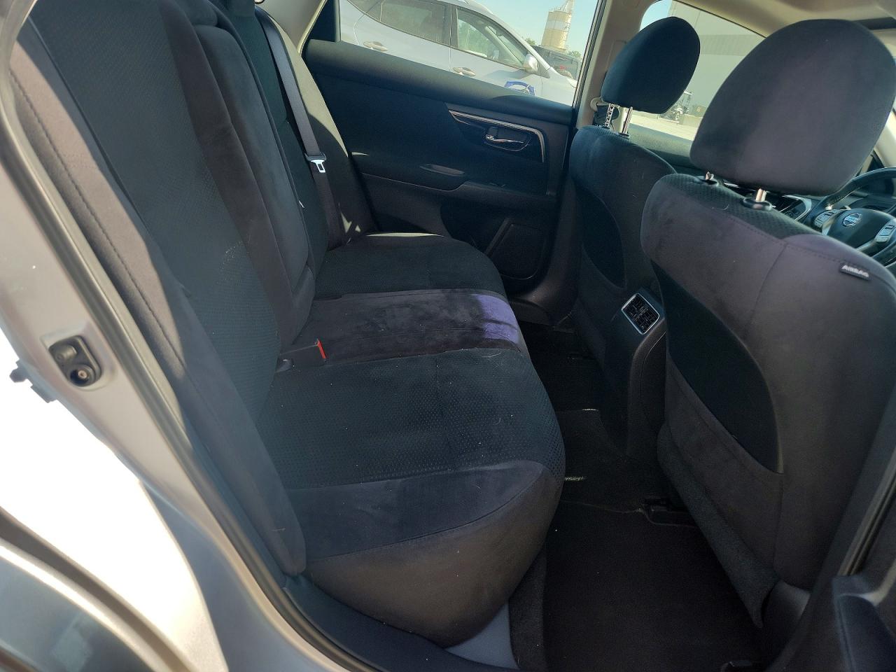 2014 Nissan Altima 2.5 Sv Silver vin: 1N4AL3AP6EC151588