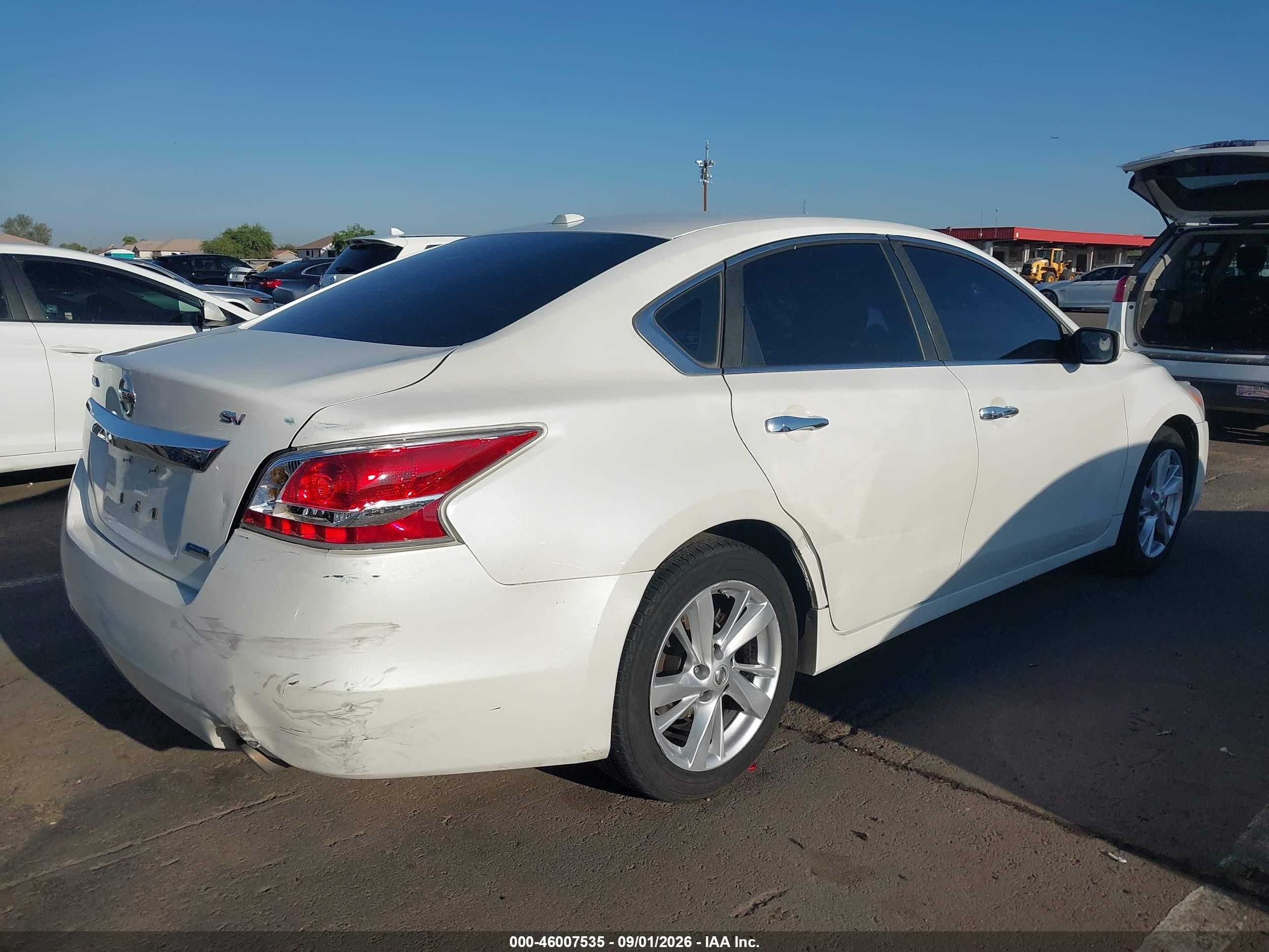 2014 Nissan Altima 2.5 Sv Белый vin: 1N4AL3AP6EC155219