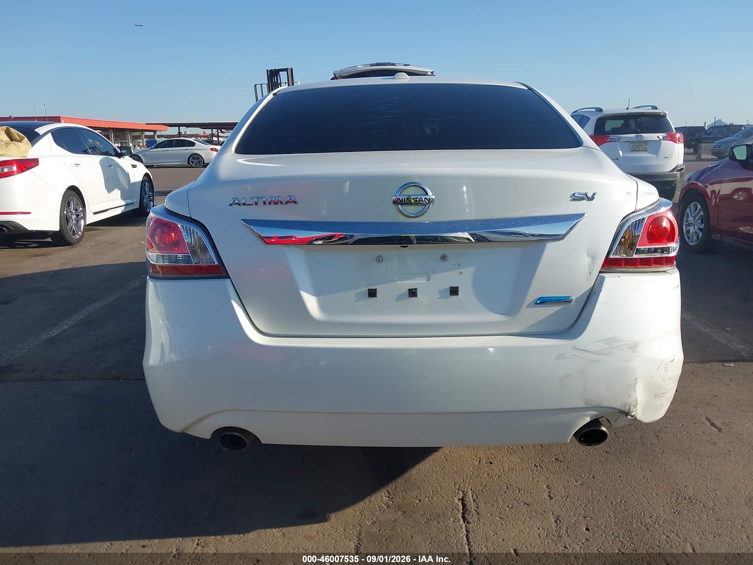 2014 Nissan Altima 2.5 Sv Белый vin: 1N4AL3AP6EC155219