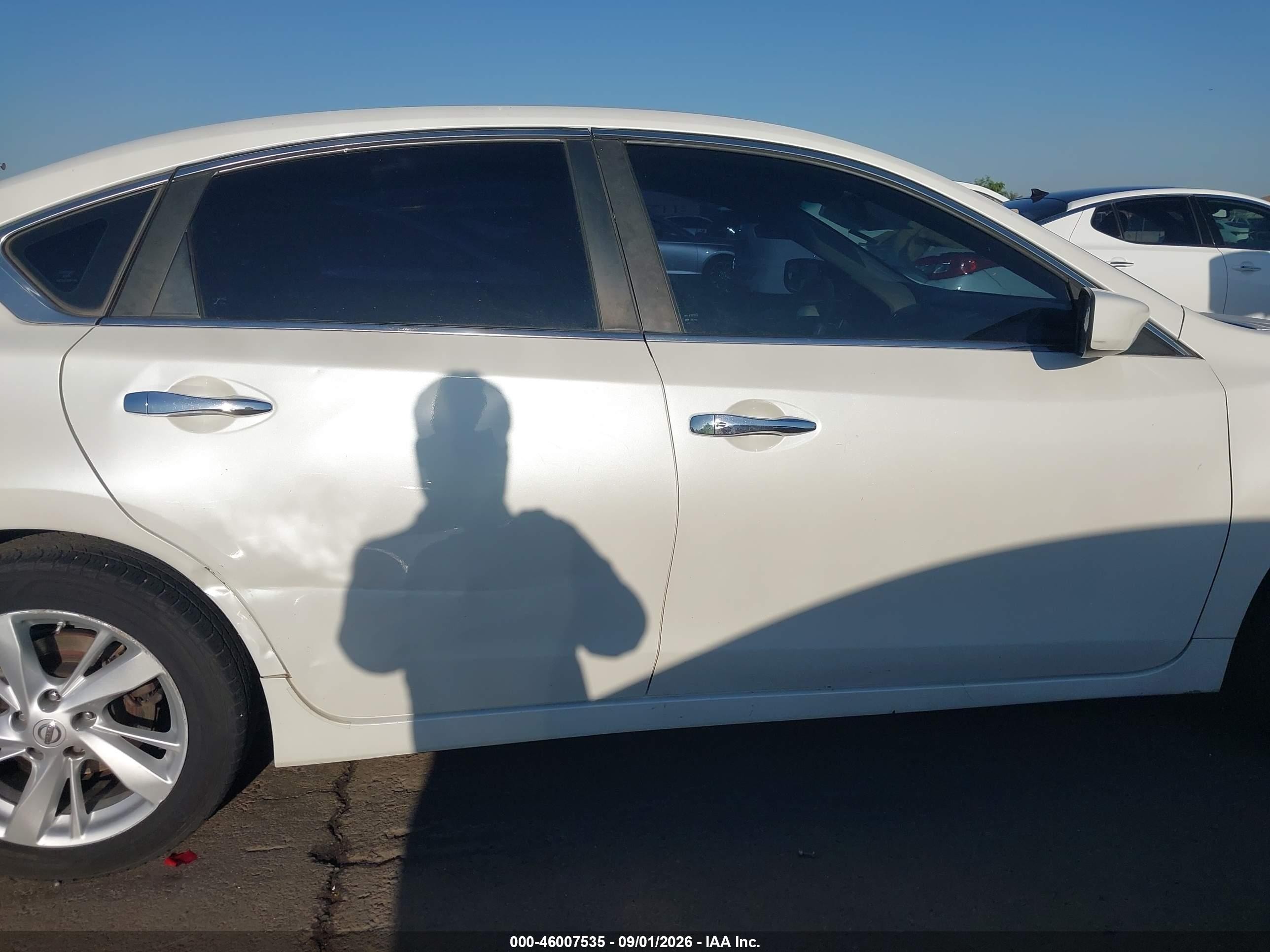 2014 Nissan Altima 2.5 Sv Белый vin: 1N4AL3AP6EC155219