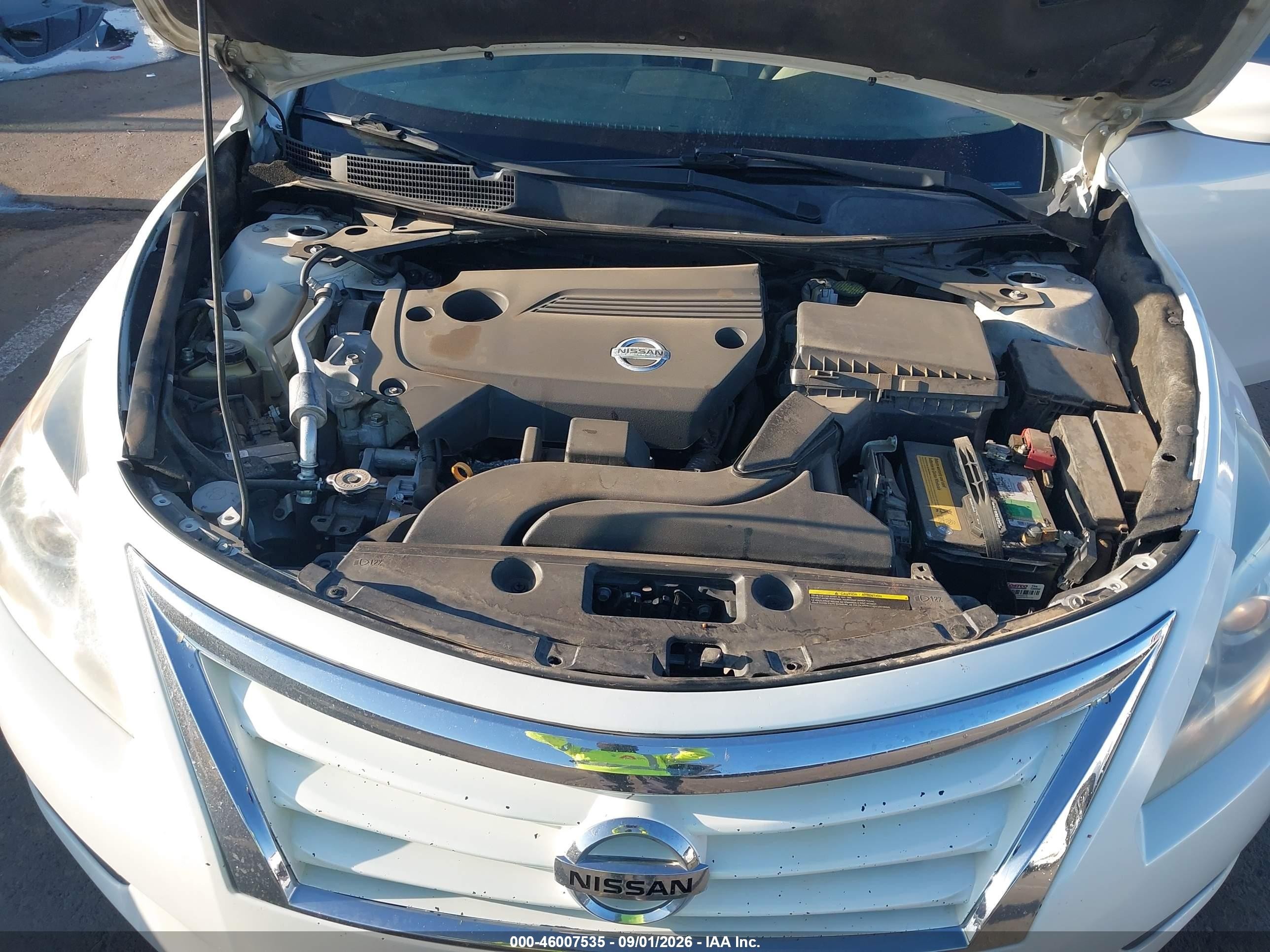 2014 Nissan Altima 2.5 Sv Белый vin: 1N4AL3AP6EC155219