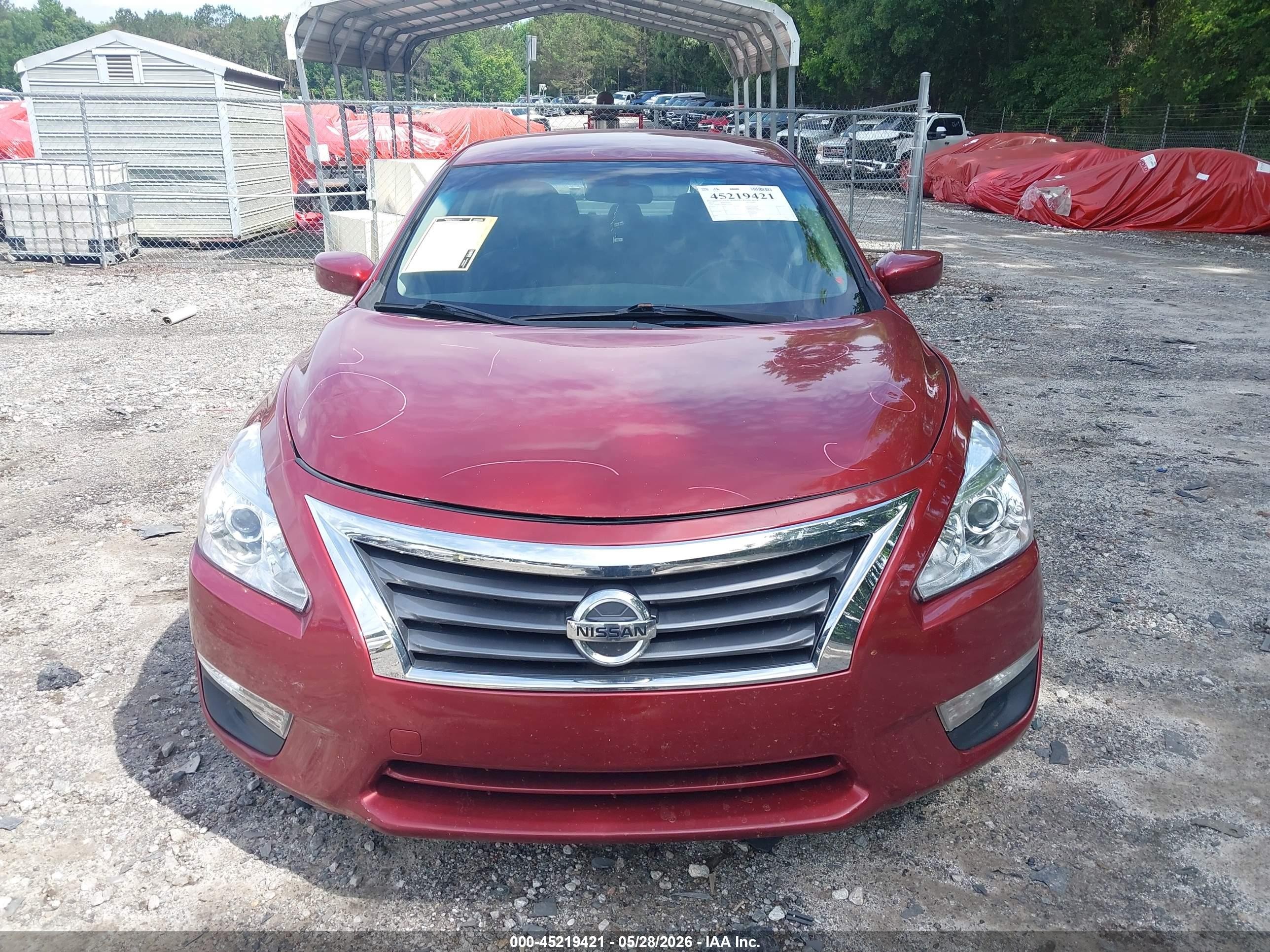 2014 Nissan Altima 2.5 S Red vin: 1N4AL3AP6EC159299