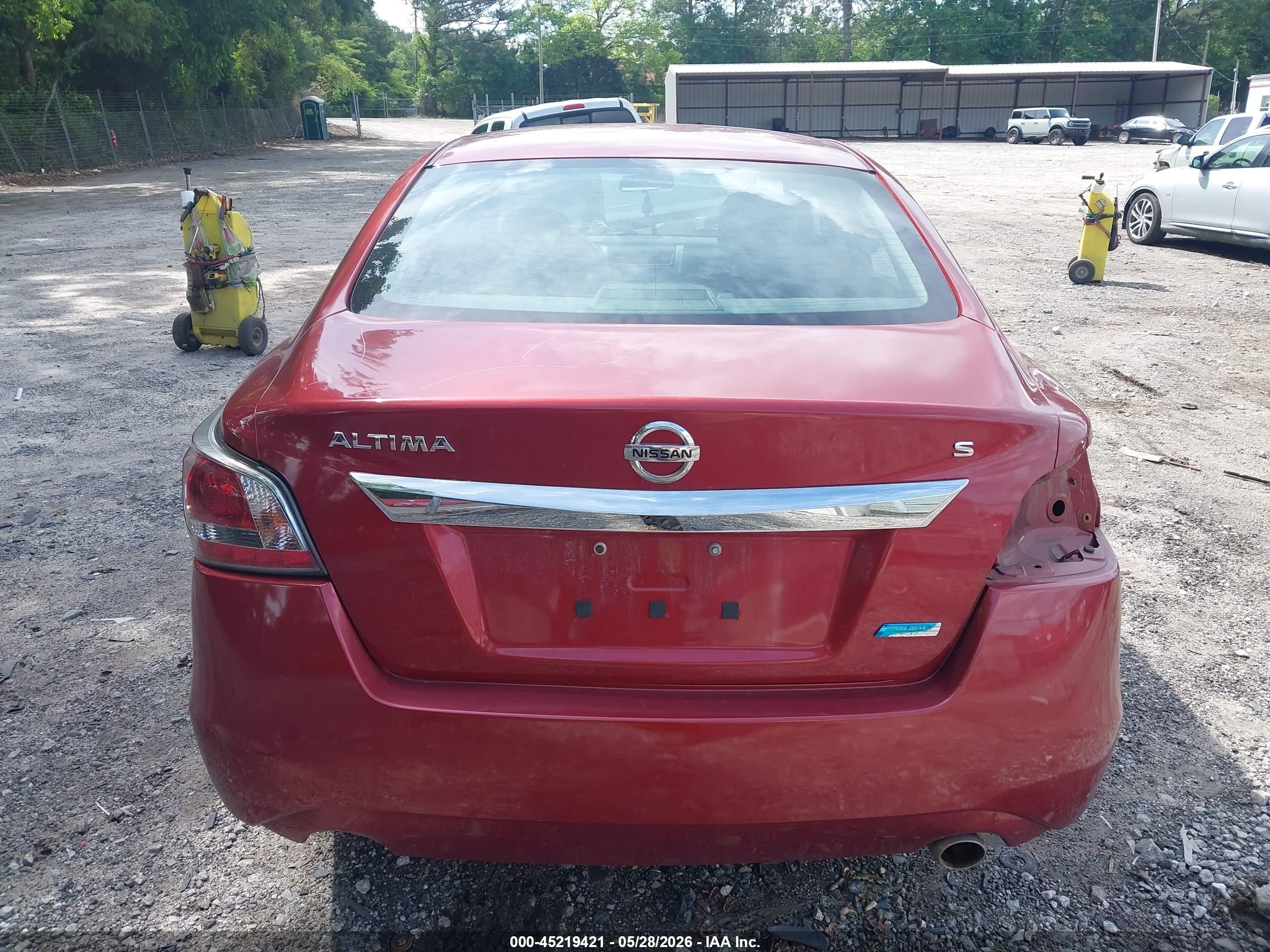 2014 Nissan Altima 2.5 S Red vin: 1N4AL3AP6EC159299