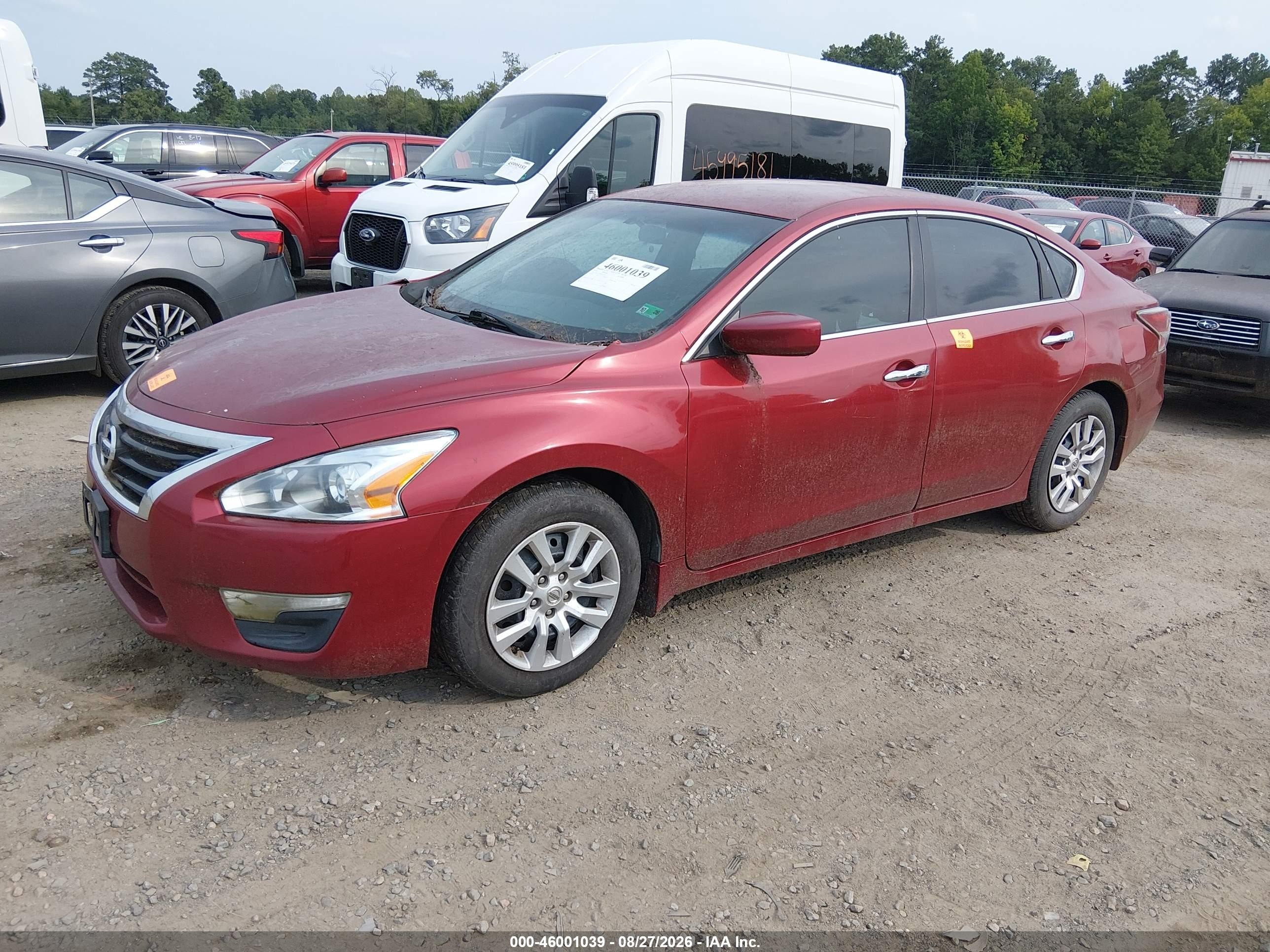 2014 Nissan Altima 2.5 S Red vin: 1N4AL3AP6EC163207