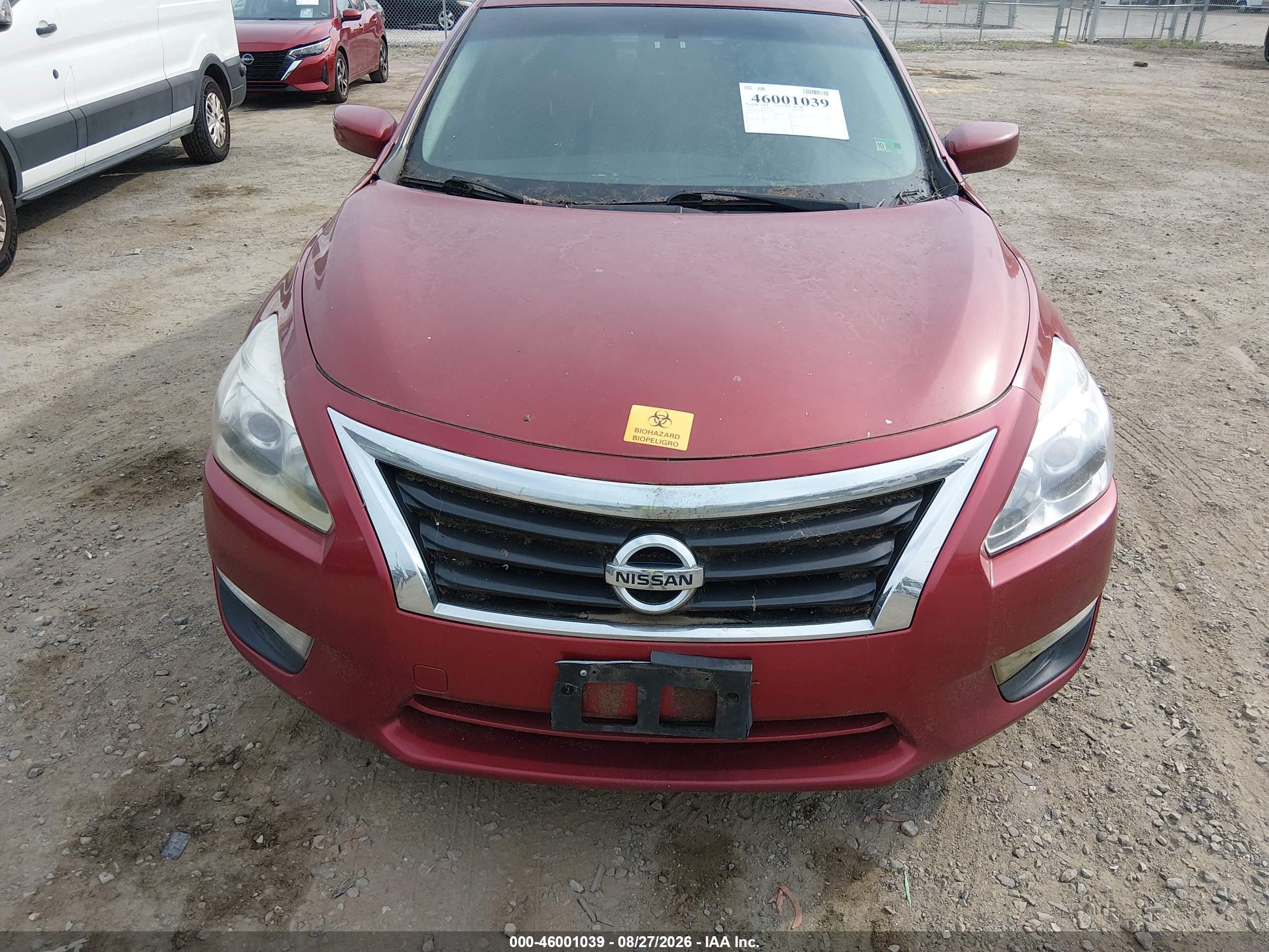 2014 Nissan Altima 2.5 S Red vin: 1N4AL3AP6EC163207