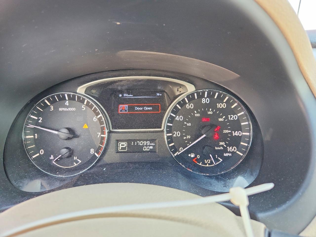 2014 Nissan Altima 2.5 S Red vin: 1N4AL3AP6EC192609