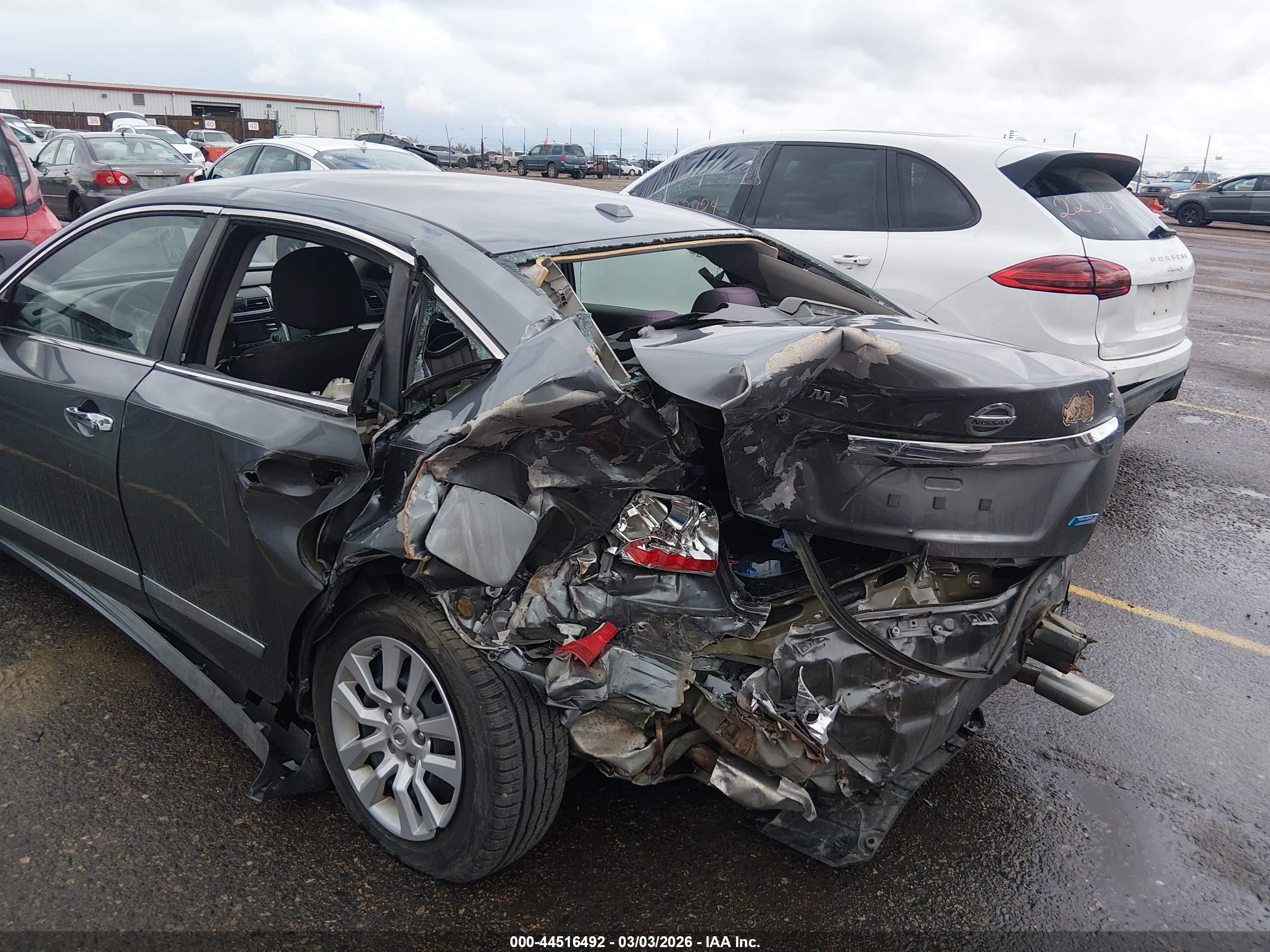 2014 Nissan Altima 2.5 S Gray vin: 1N4AL3AP6EC197471