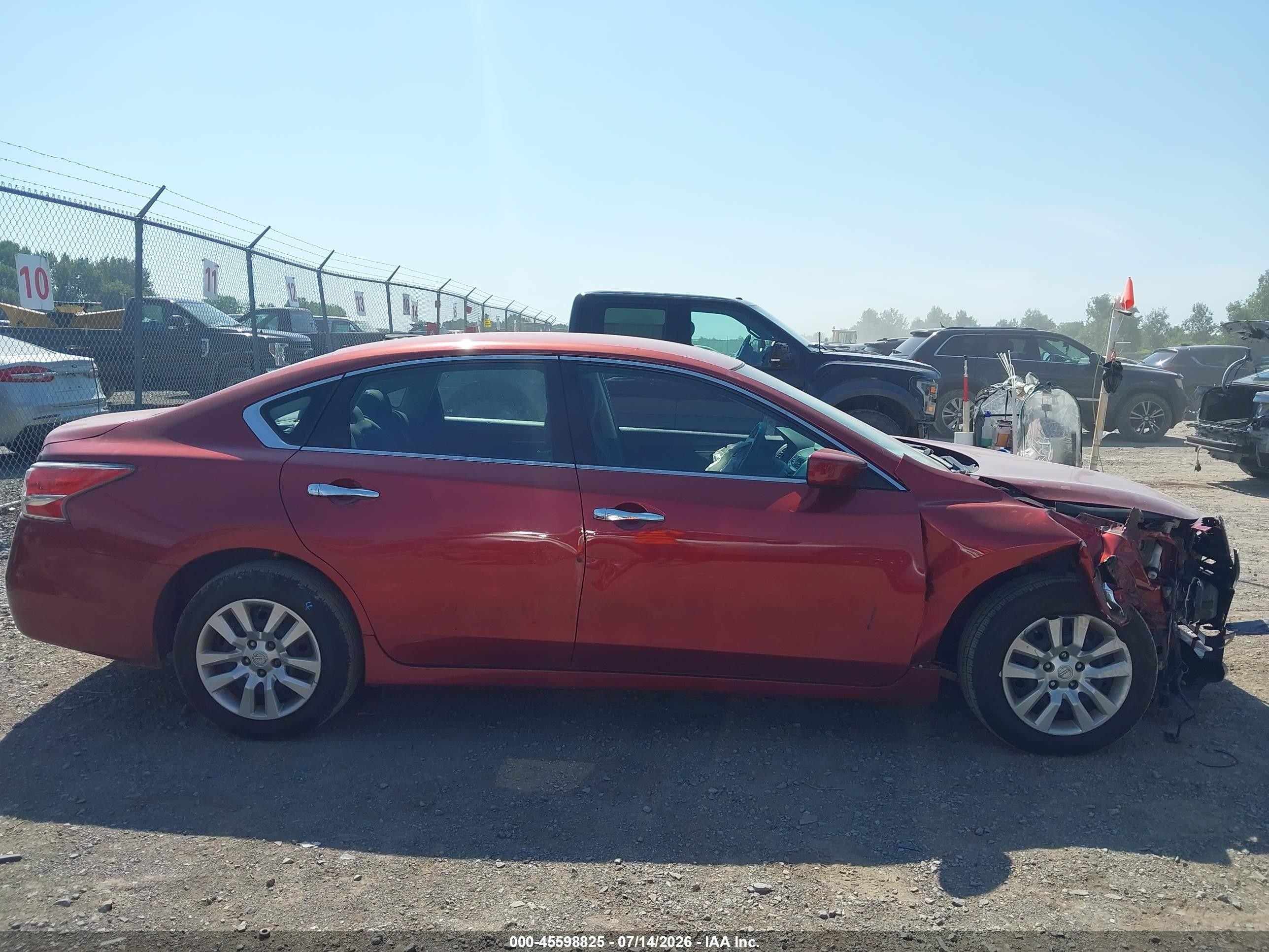 2014 Nissan Altima 2.5 S Красный vin: 1N4AL3AP6EC198541