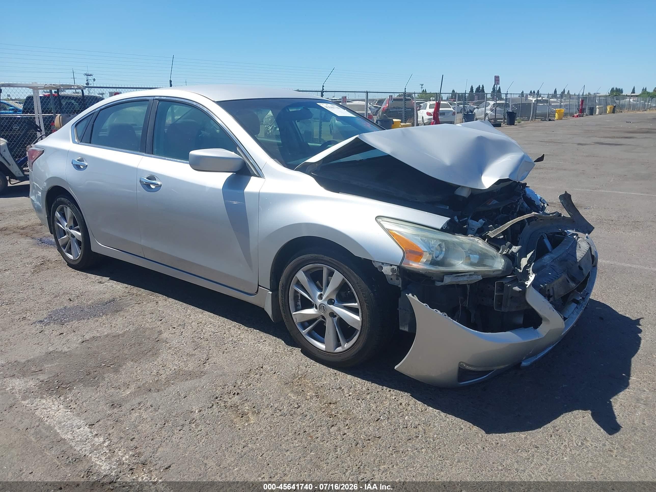 2014 Nissan Altima 2.5 Sv Silver vin: 1N4AL3AP6EC262853