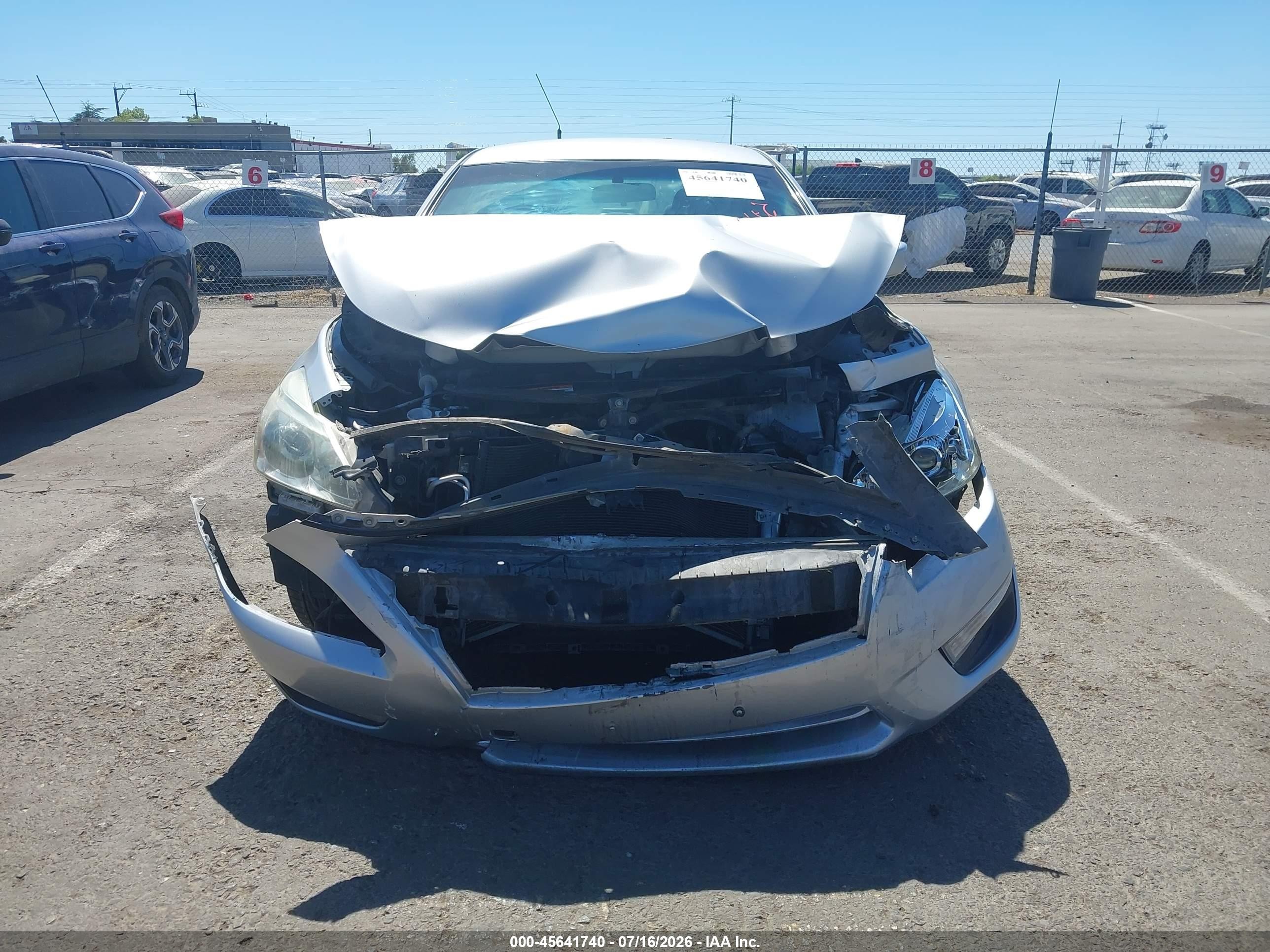 2014 Nissan Altima 2.5 Sv Серебряный vin: 1N4AL3AP6EC262853