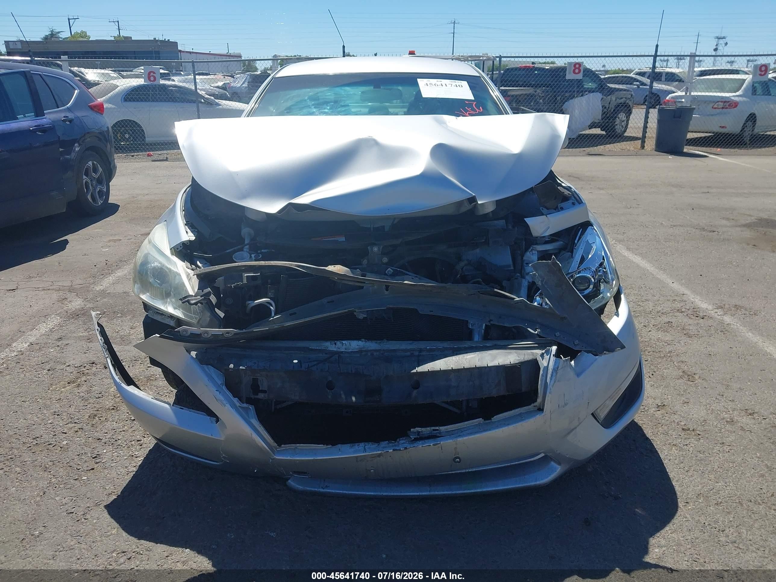2014 Nissan Altima 2.5 Sv Серебряный vin: 1N4AL3AP6EC262853