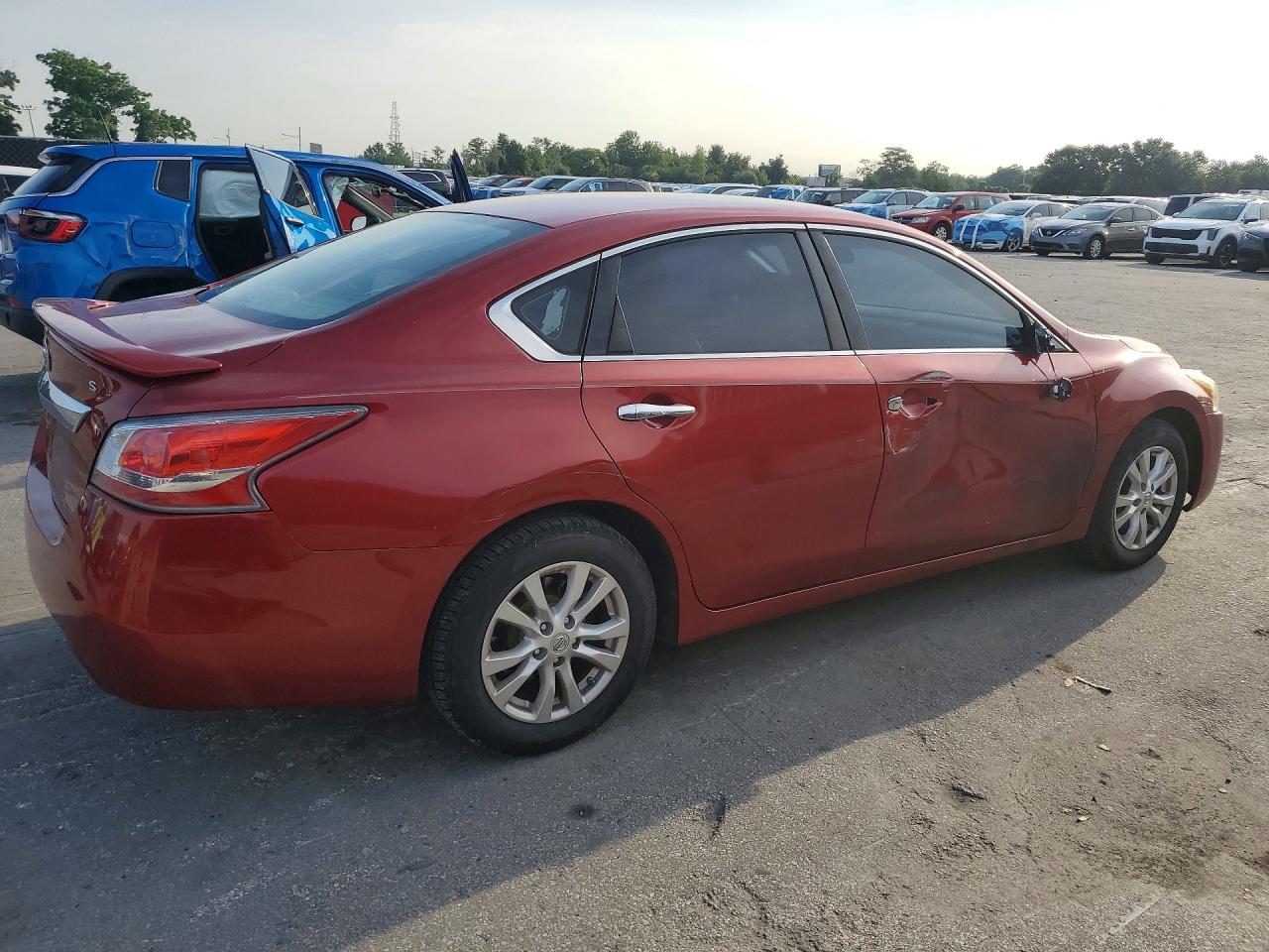 2014 Nissan Altima 2.5 S Red vin: 1N4AL3AP6EC267924