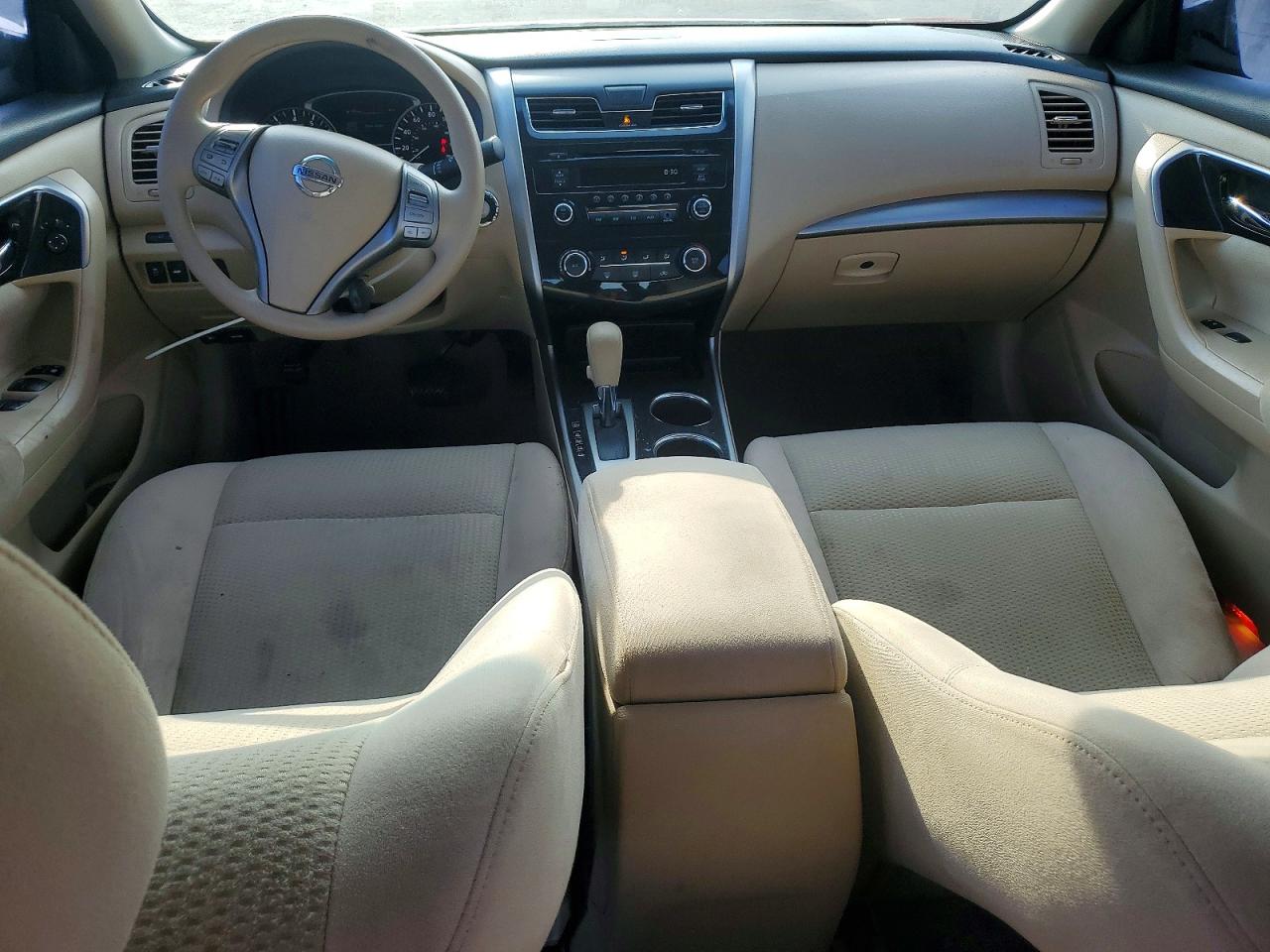 2014 Nissan Altima 2.5 S Red vin: 1N4AL3AP6EC267924