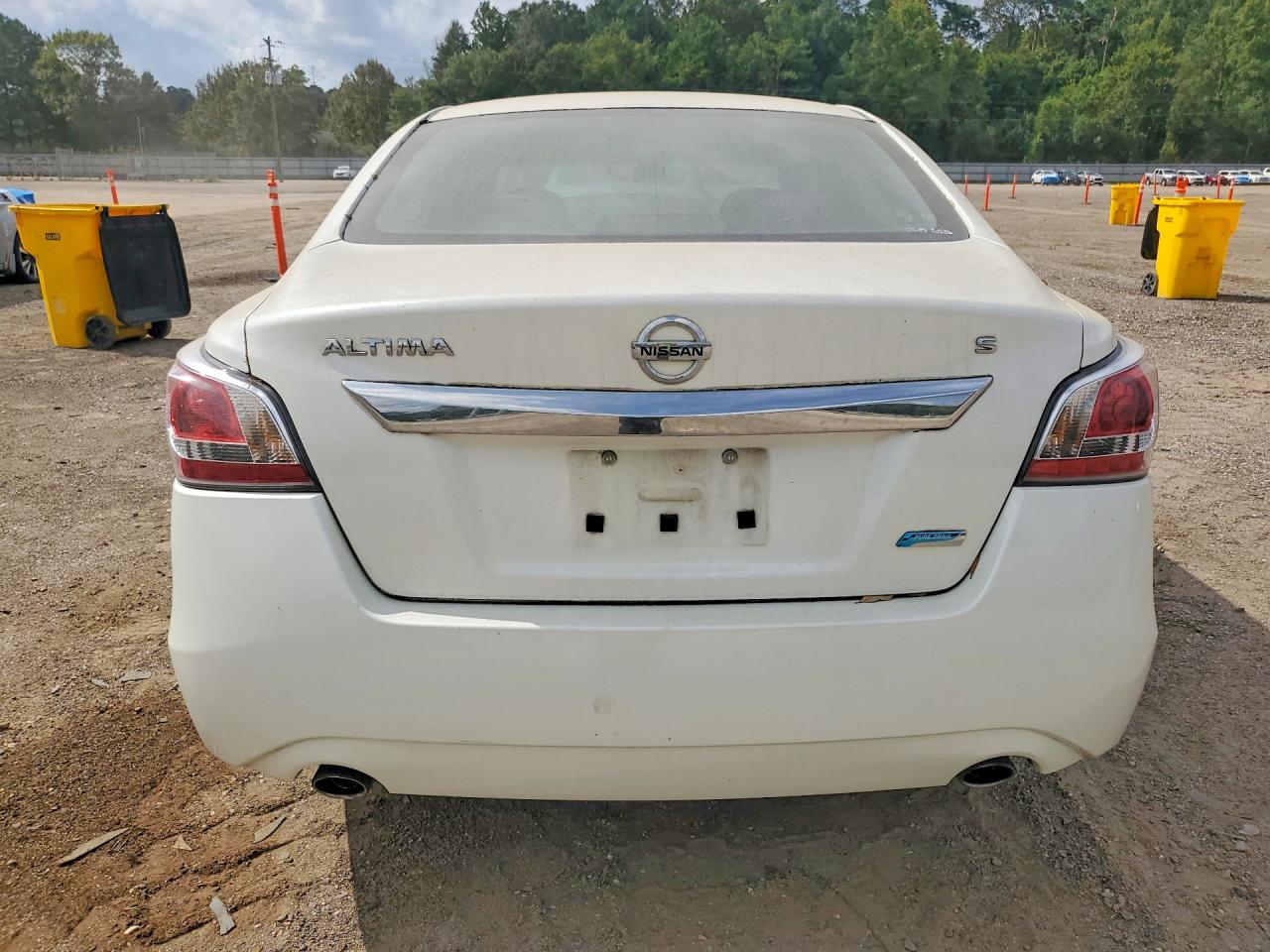 2014 Nissan Altima 2.5 S White vin: 1N4AL3AP6EC269088