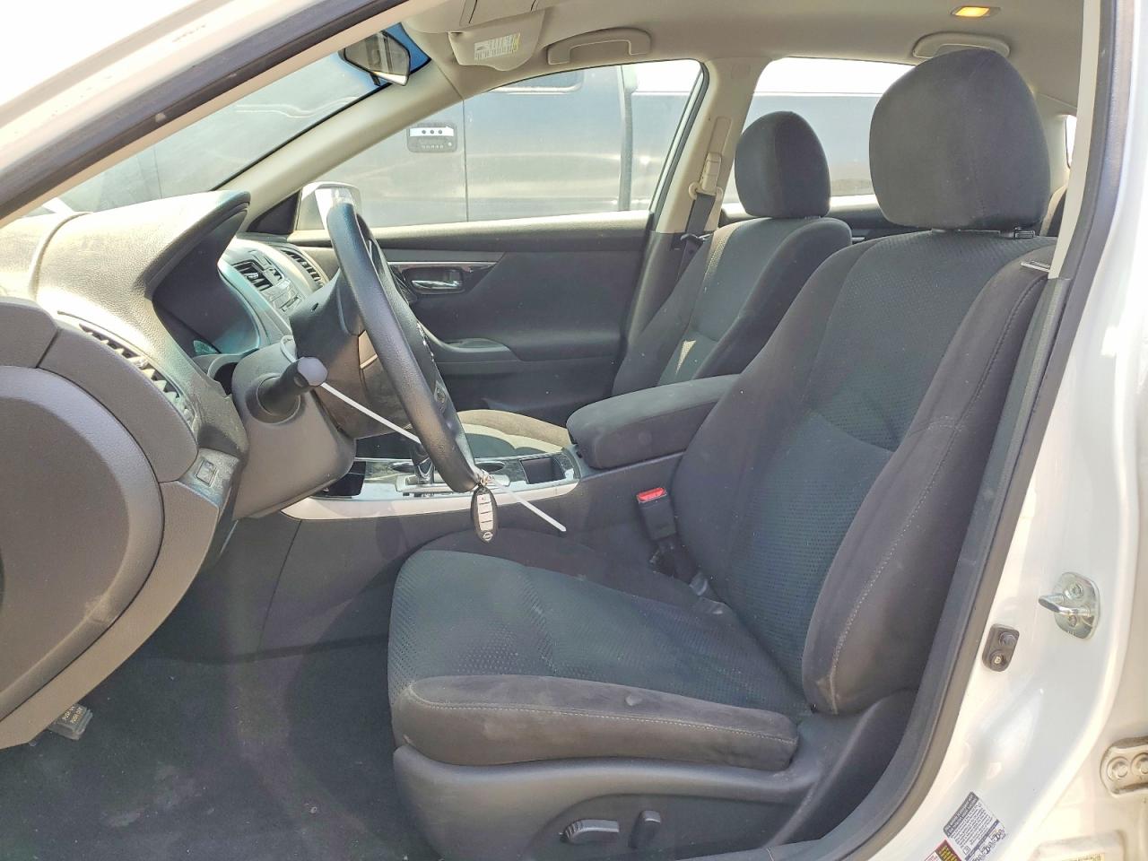 2014 Nissan Altima 2.5 S Белый vin: 1N4AL3AP6EC273951