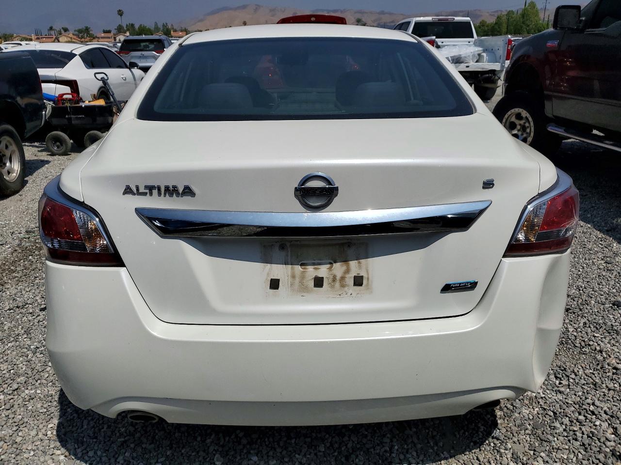 2014 Nissan Altima 2.5 S Белый vin: 1N4AL3AP6EC273951