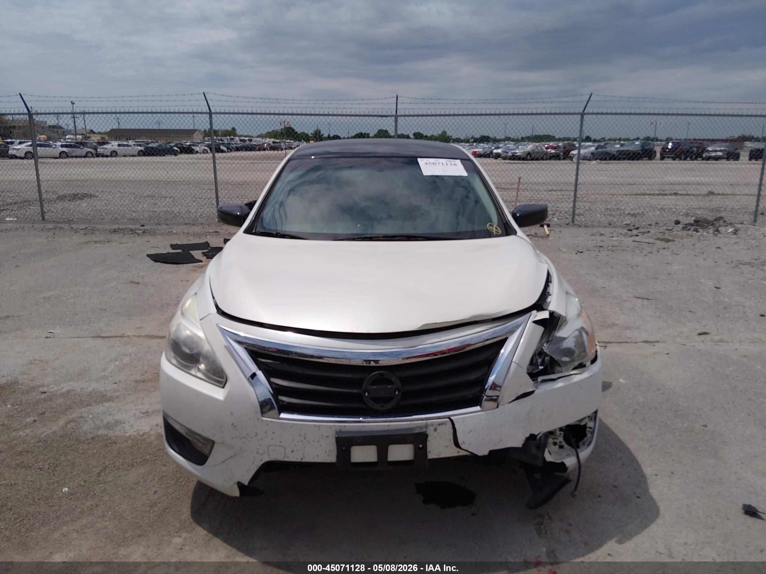 2014 Nissan Altima 2.5 S White vin: 1N4AL3AP6EC275697
