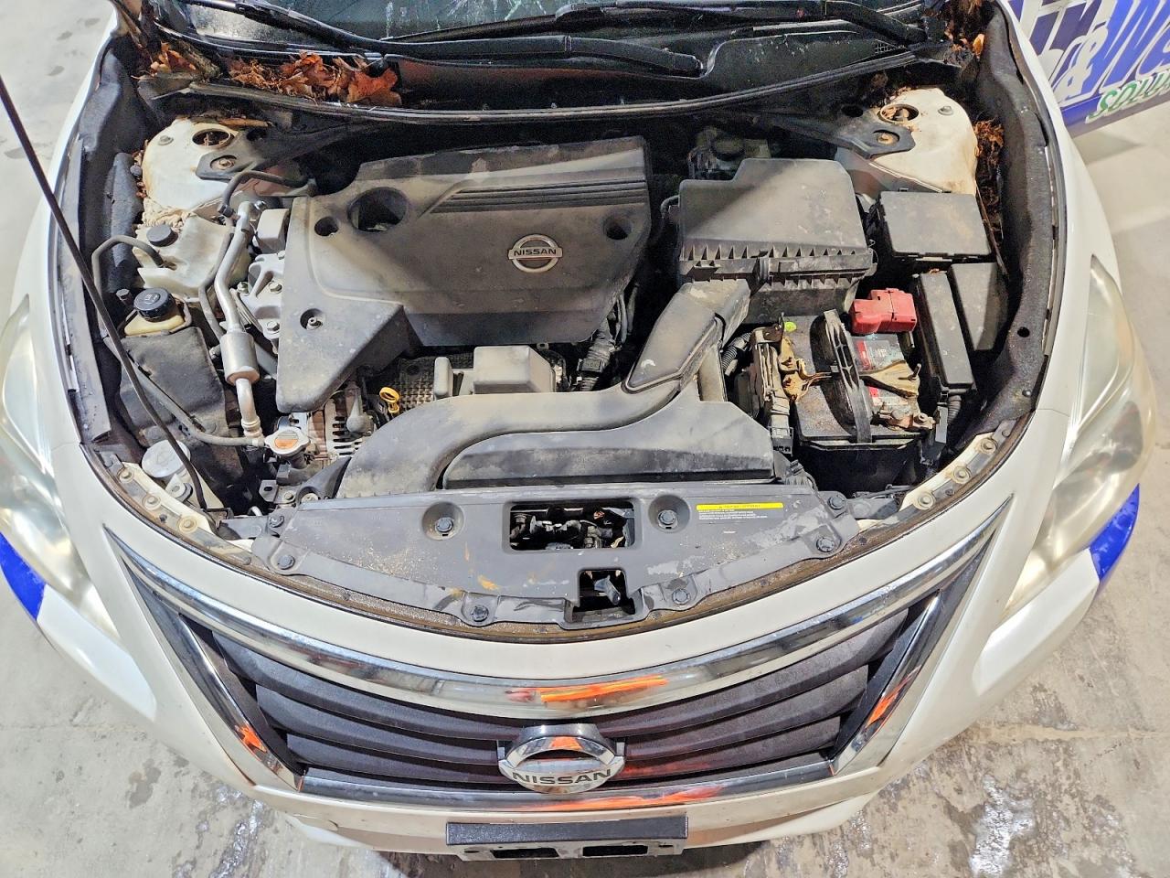 2014 Nissan Altima 2.5 S White vin: 1N4AL3AP6EC279944