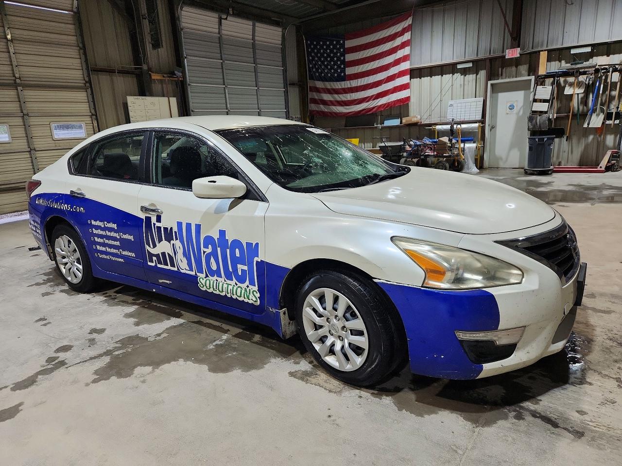 2014 Nissan Altima 2.5 S White vin: 1N4AL3AP6EC279944
