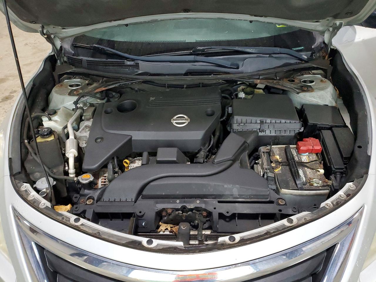 2014 Nissan Altima 2.5 S Silver vin: 1N4AL3AP6EC288756
