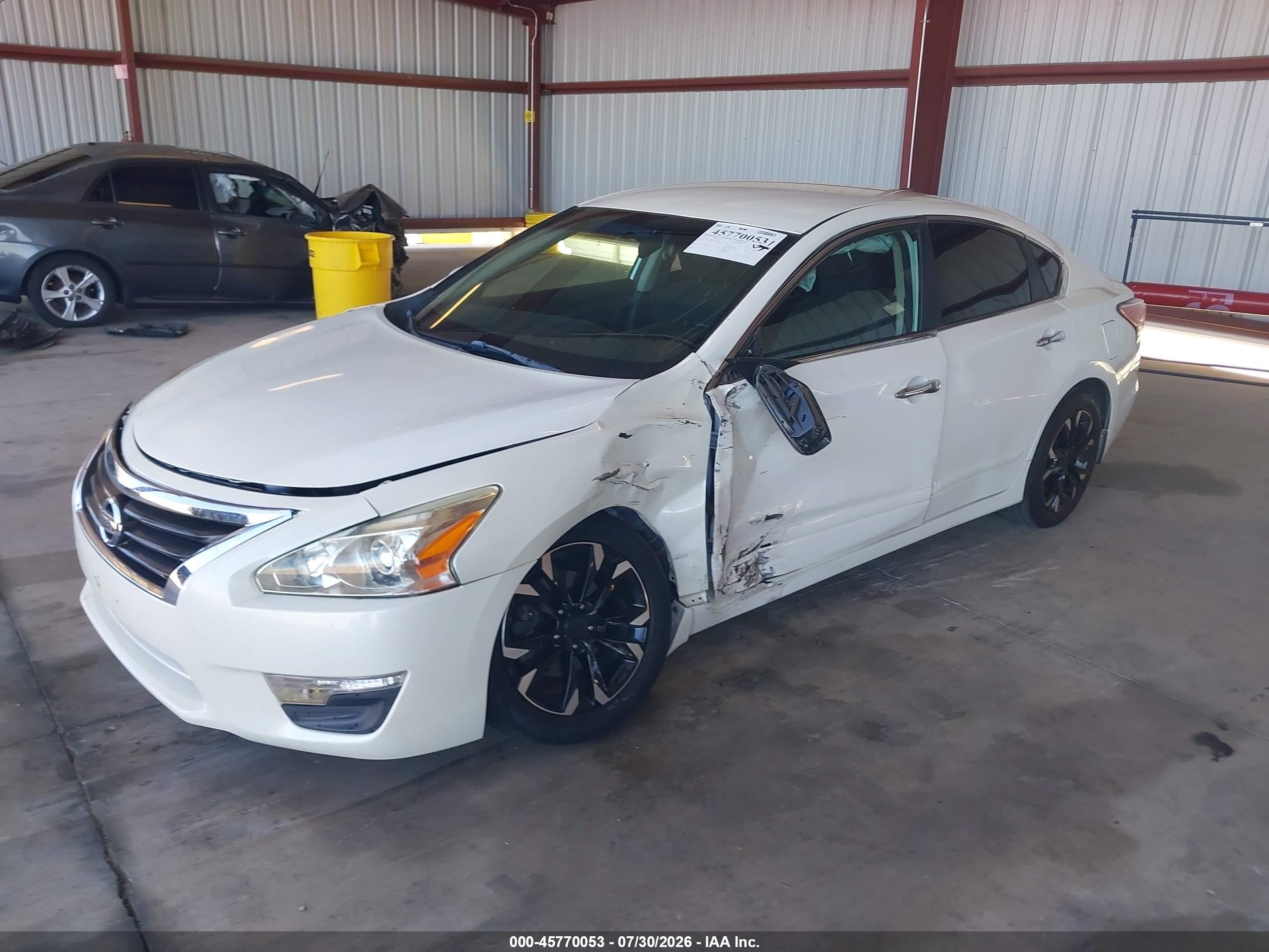 2014 Nissan Altima 2.5 S White vin: 1N4AL3AP6EC292547