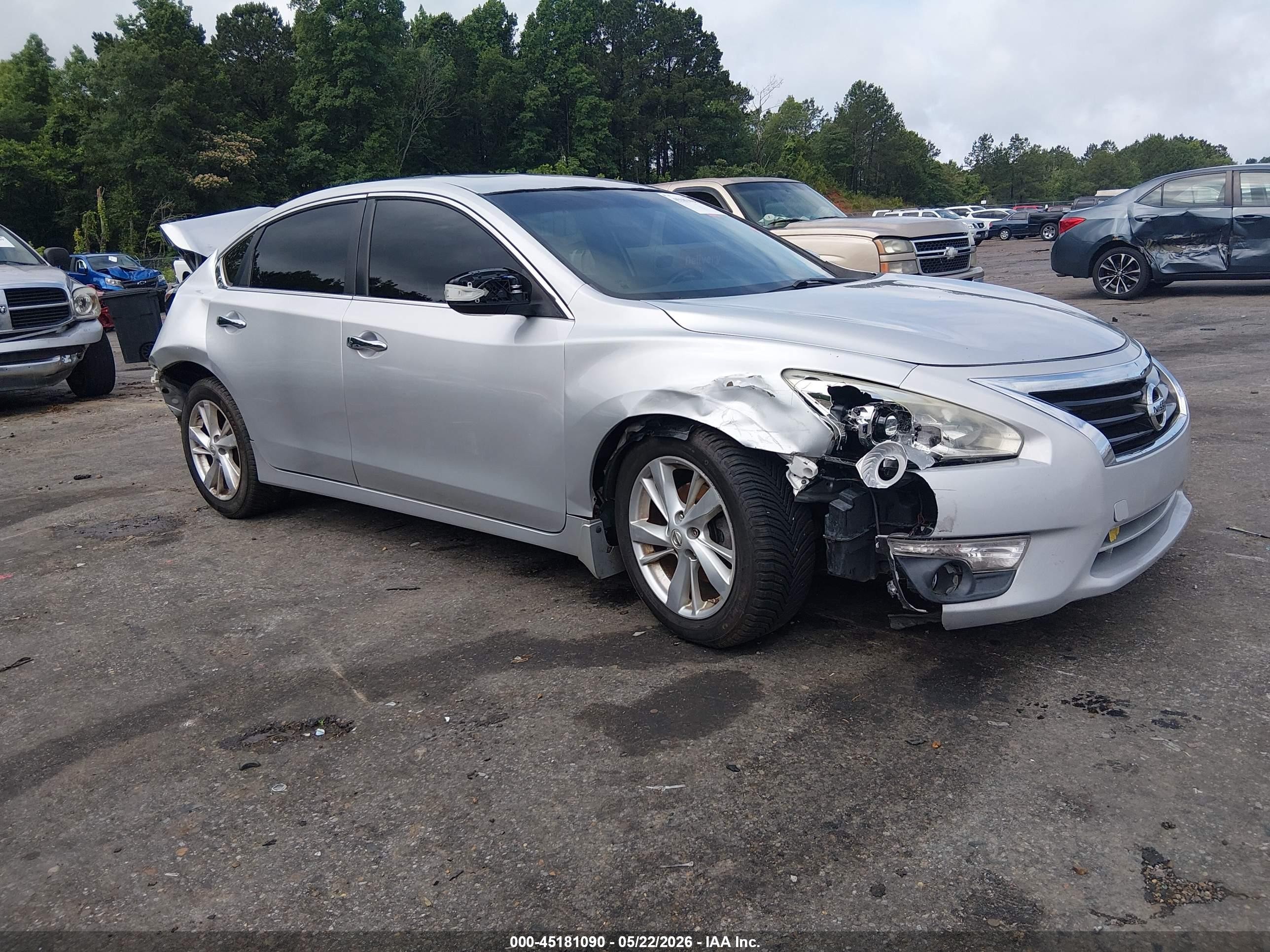 2014 Nissan Altima 2.5 Sv Серебряный vin: 1N4AL3AP6EC295383