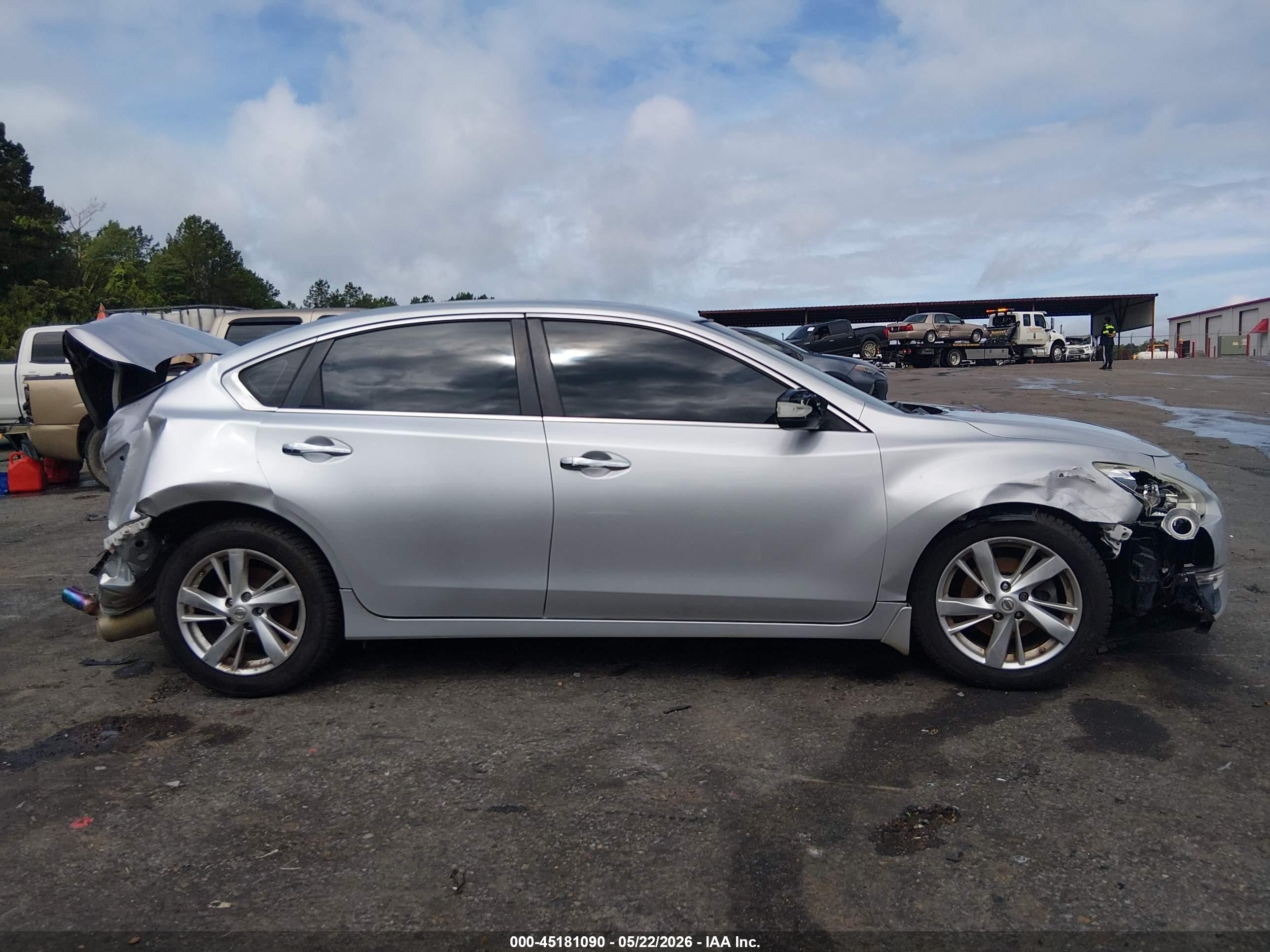 2014 Nissan Altima 2.5 Sv Silver vin: 1N4AL3AP6EC295383