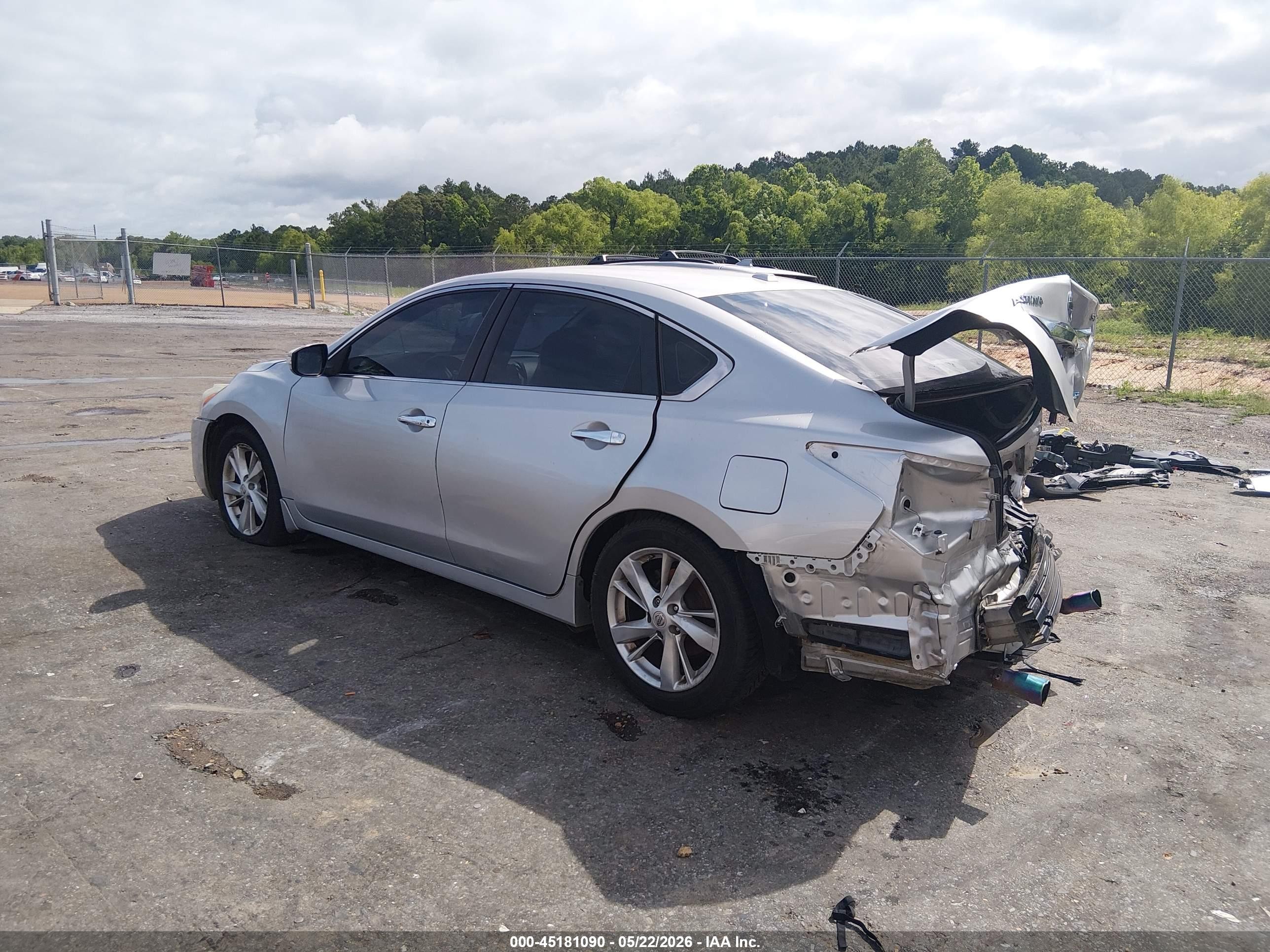 2014 Nissan Altima 2.5 Sv Silver vin: 1N4AL3AP6EC295383
