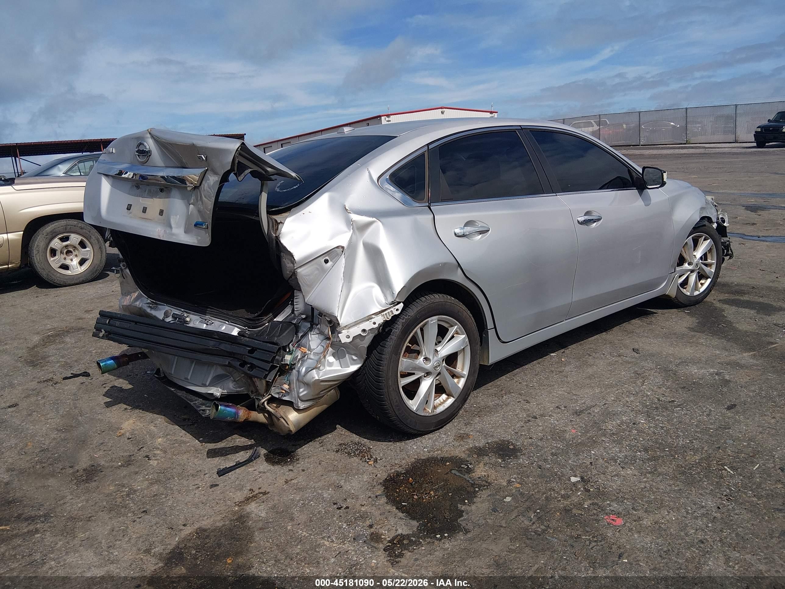 2014 Nissan Altima 2.5 Sv Silver vin: 1N4AL3AP6EC295383