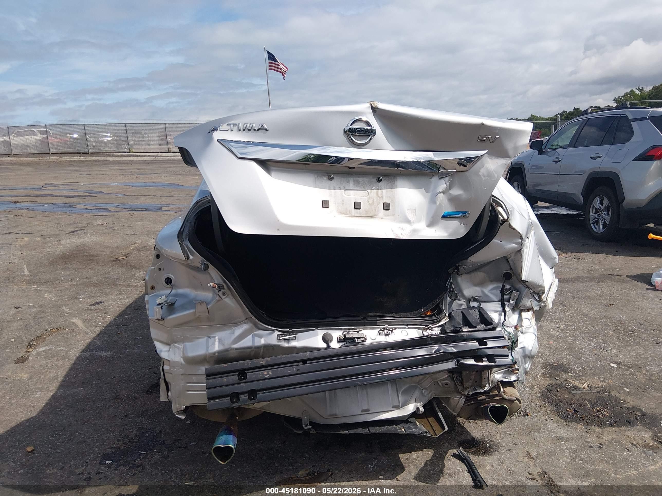 2014 Nissan Altima 2.5 Sv Silver vin: 1N4AL3AP6EC295383